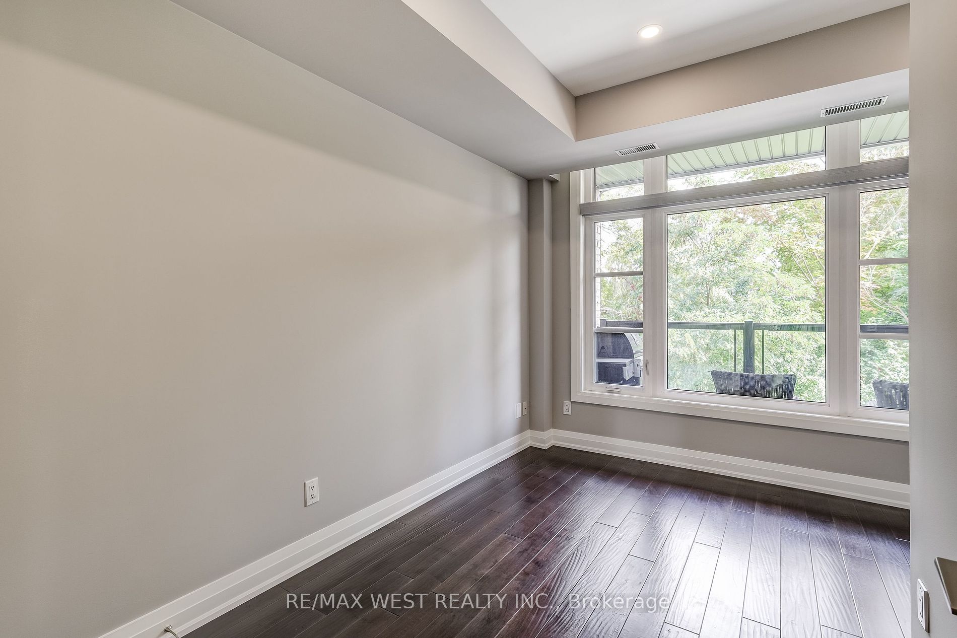8169 Kipling Avenue E #22