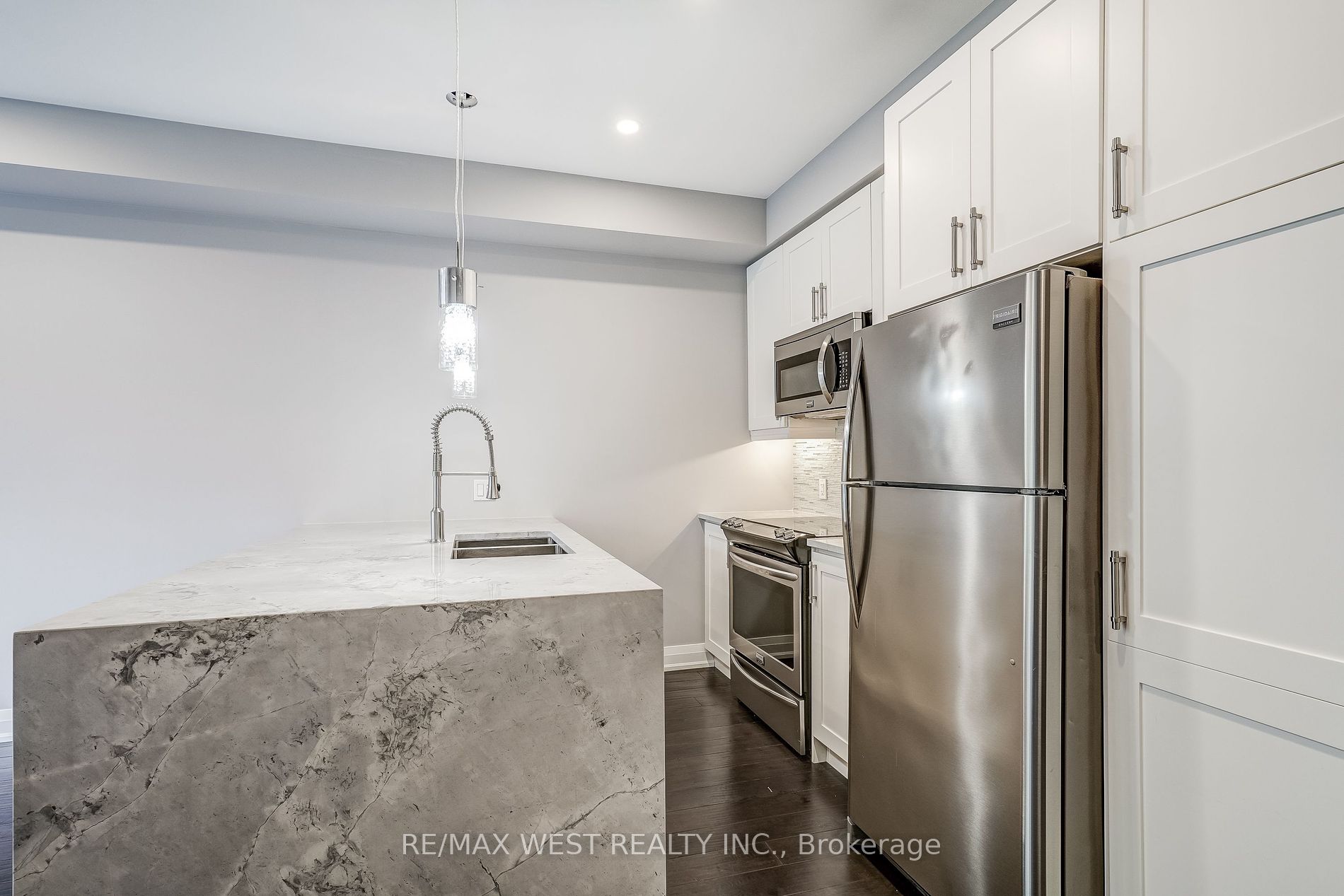 8169 Kipling Avenue E #22