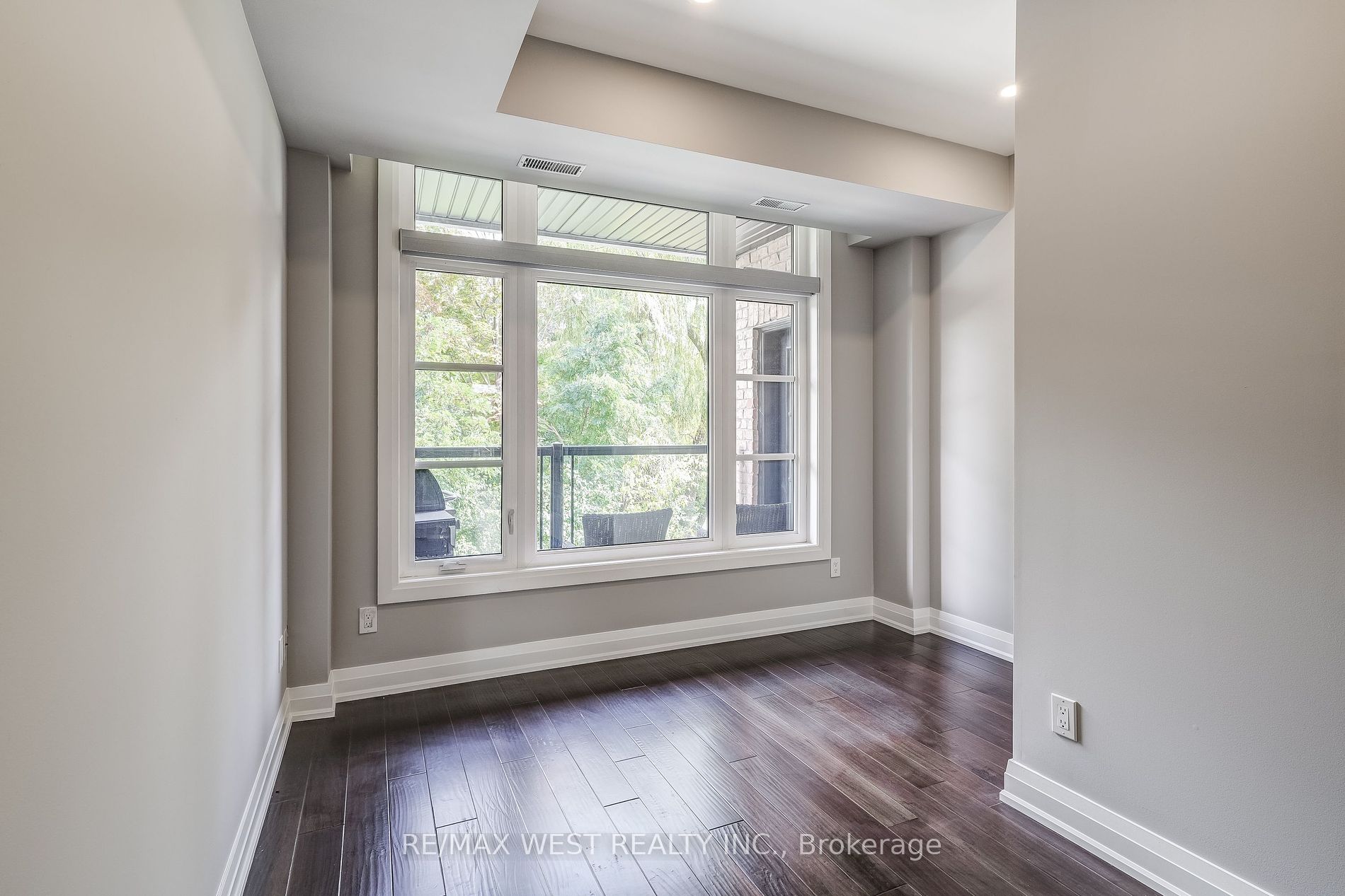 8169 Kipling Avenue E #22