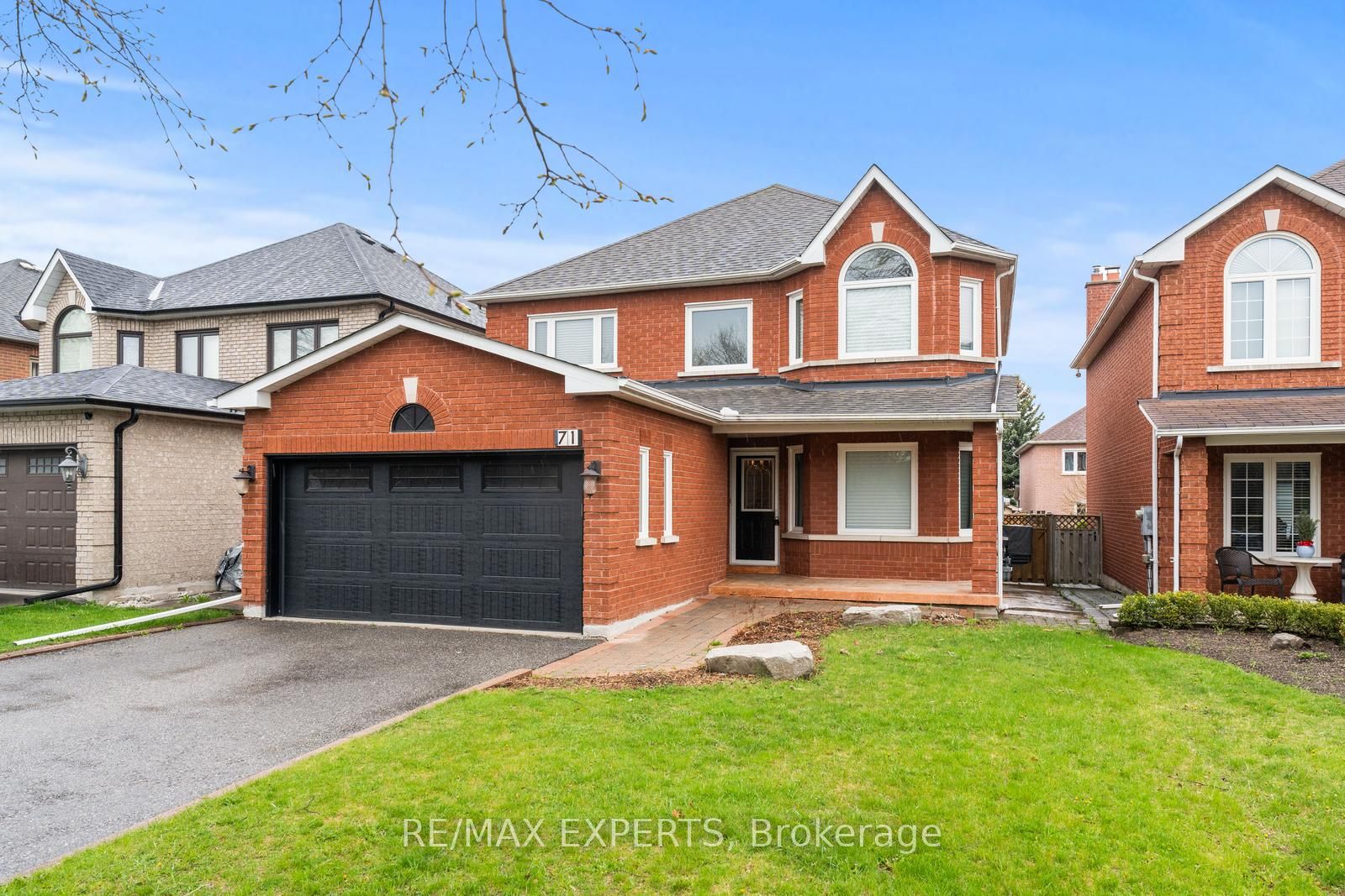 71 Castlepoint Drive