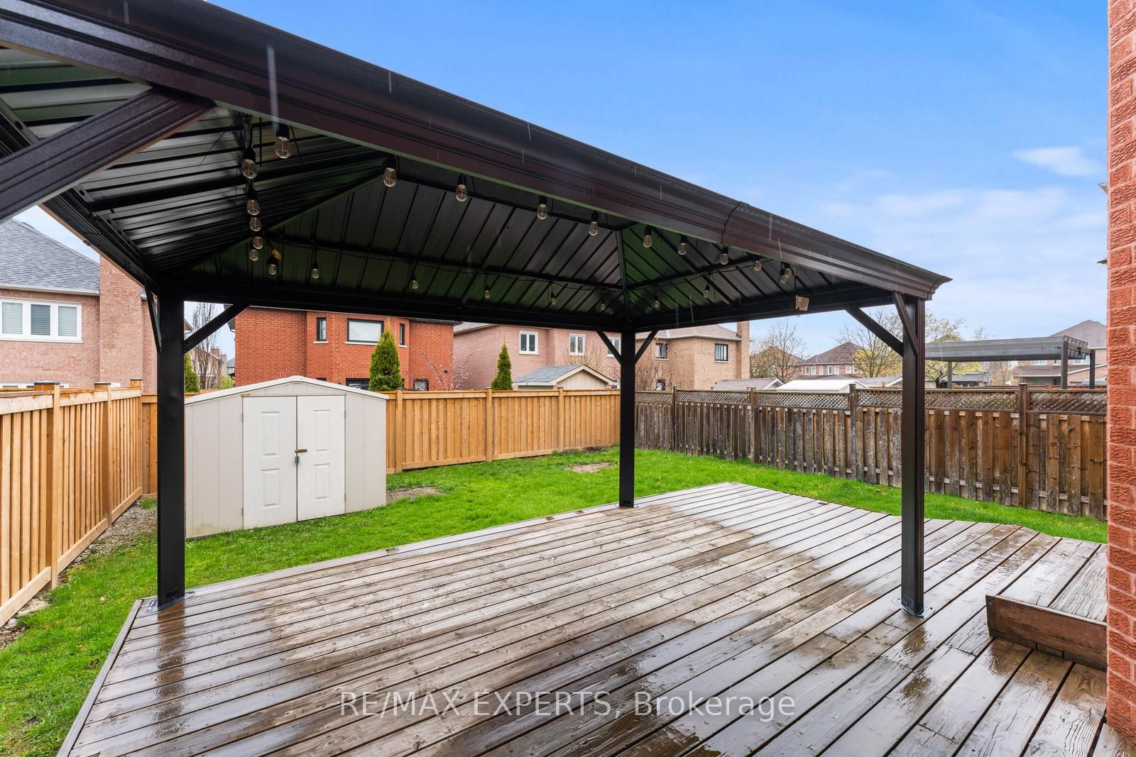 71 Castlepoint Drive