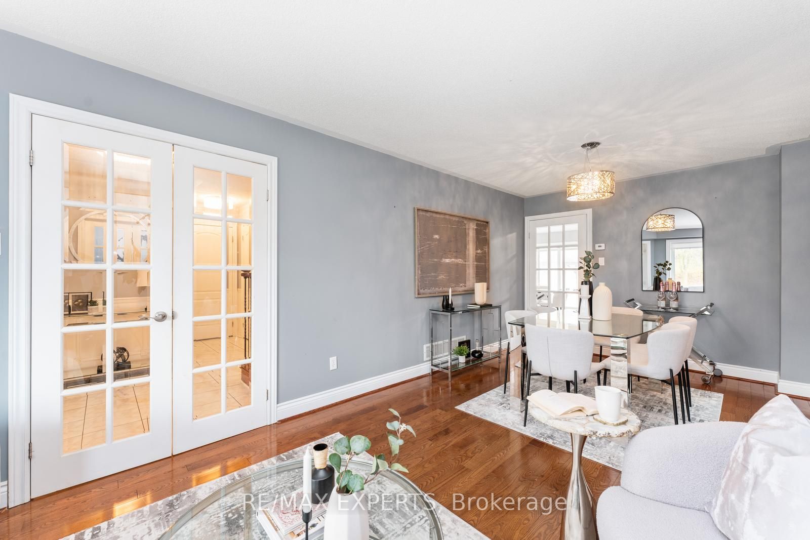 71 Castlepoint Drive