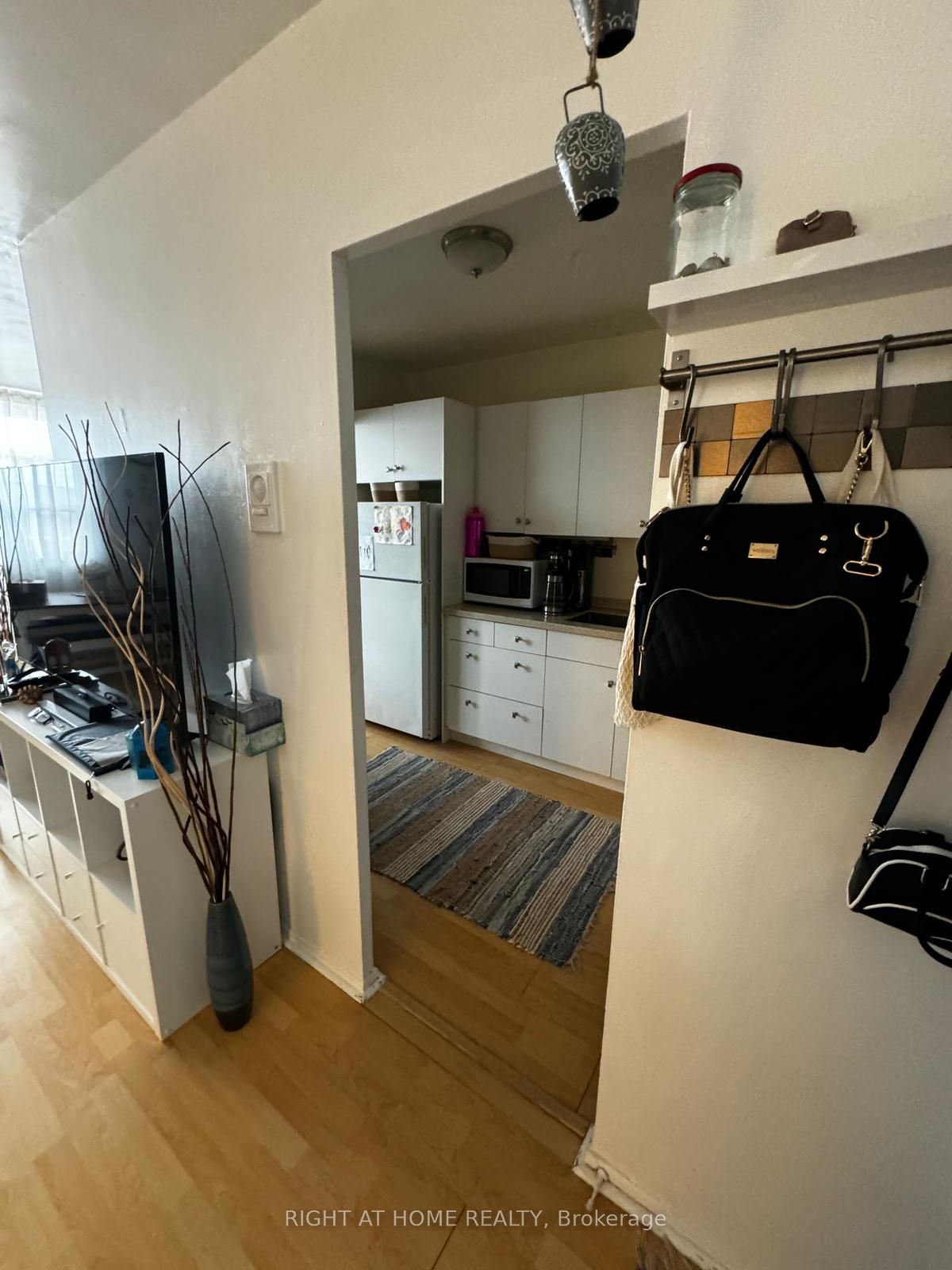 67 Richmond Street, #507