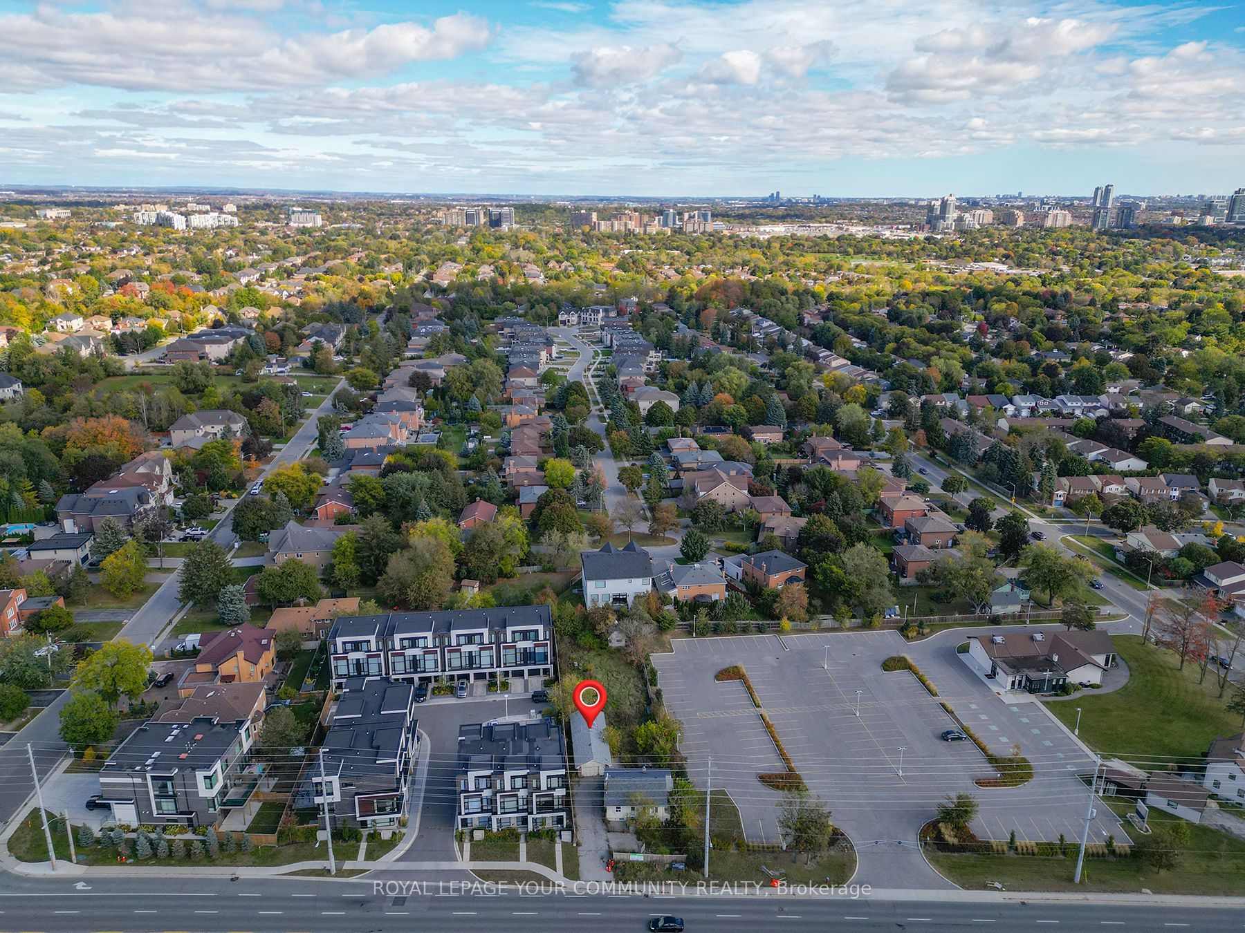 9593 Bathurst Street