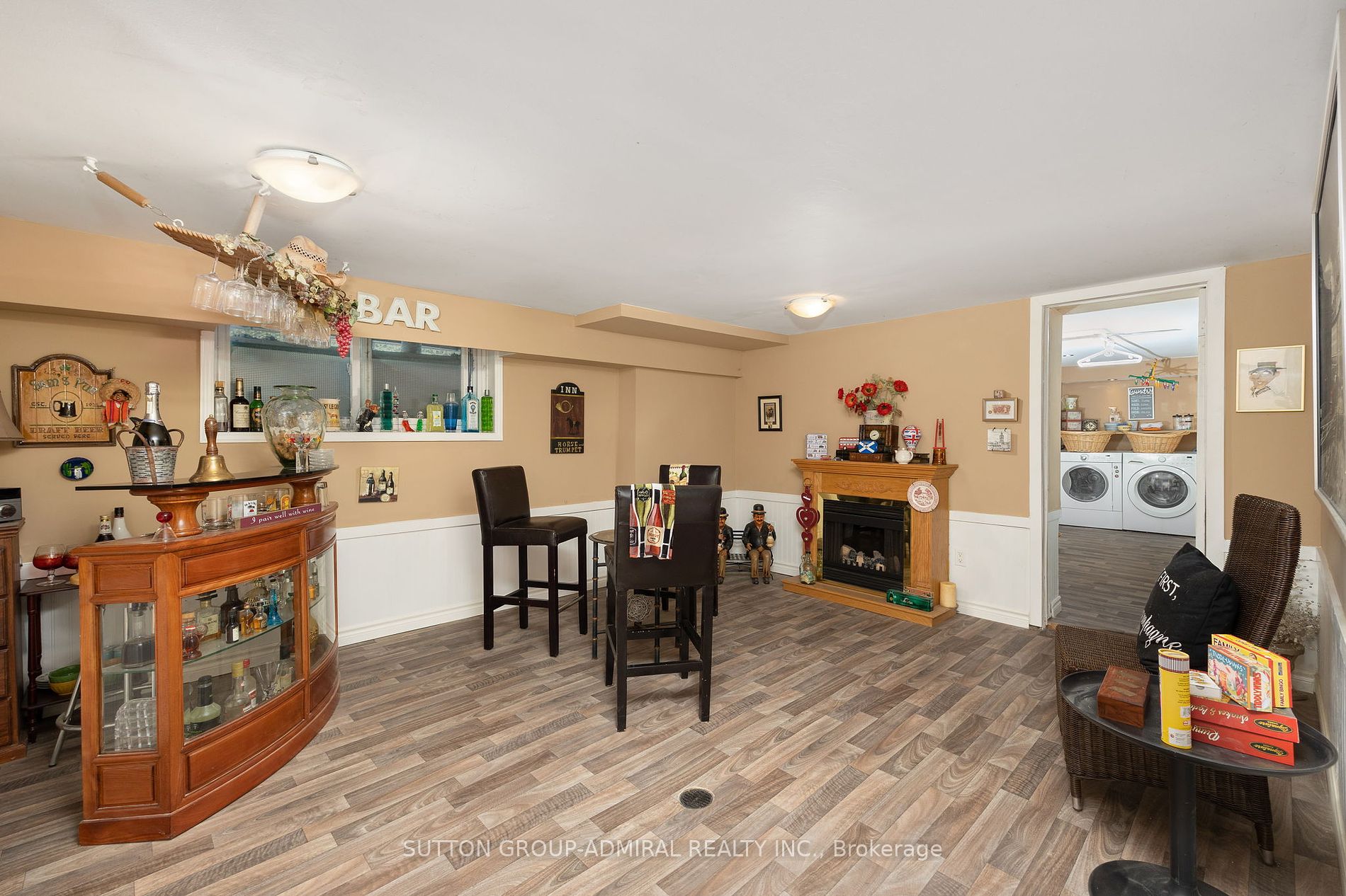 117 Arnold Cres