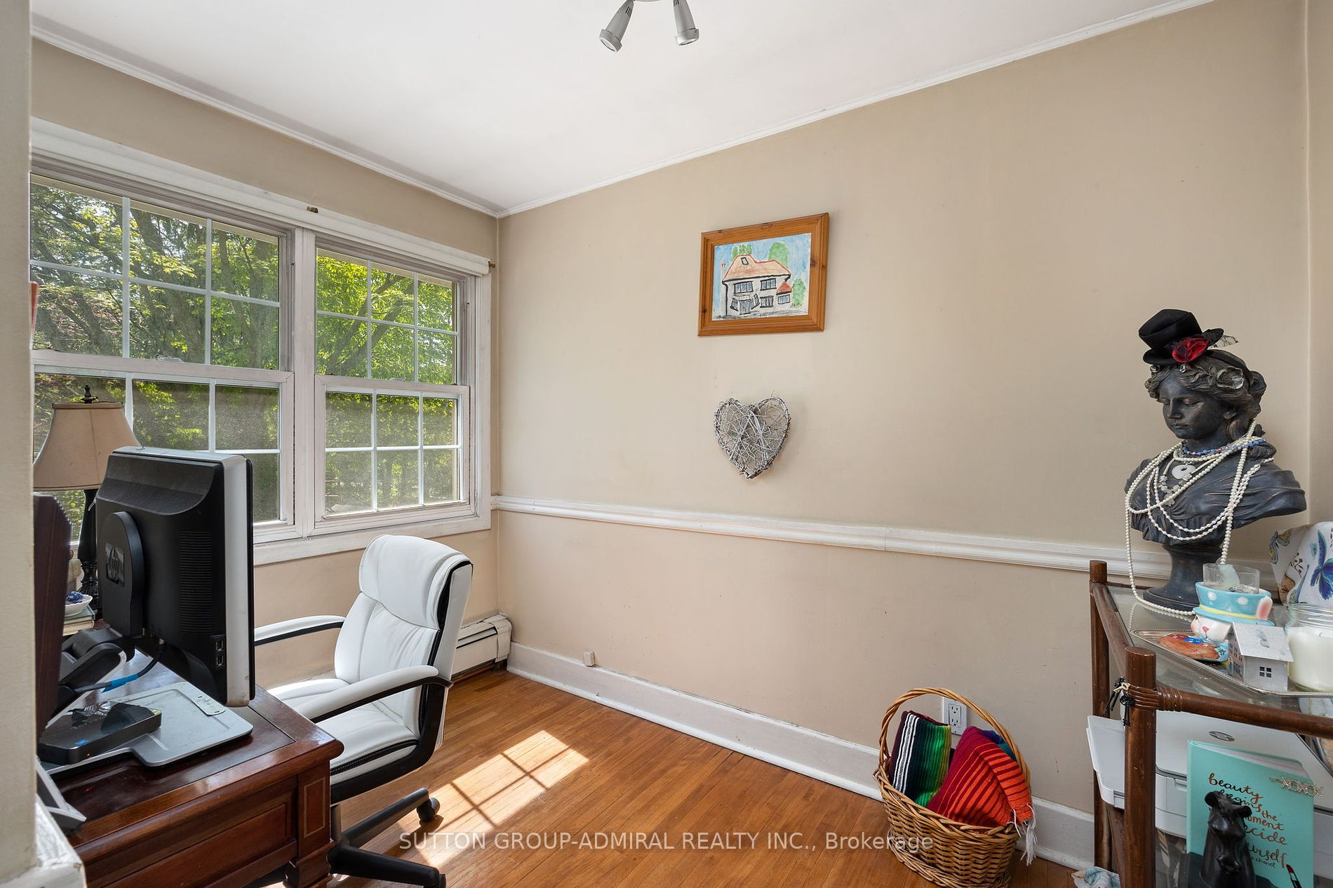 117 Arnold Cres