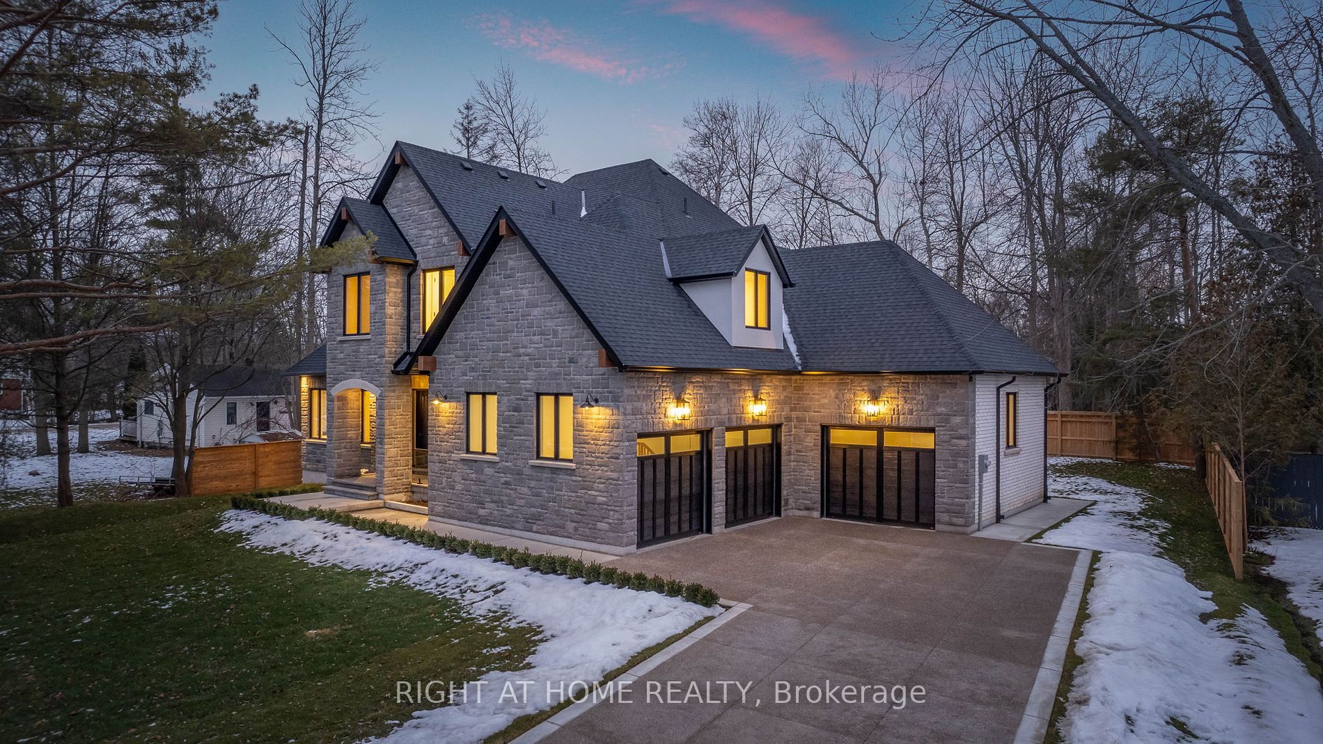 2338 Buchanan Street