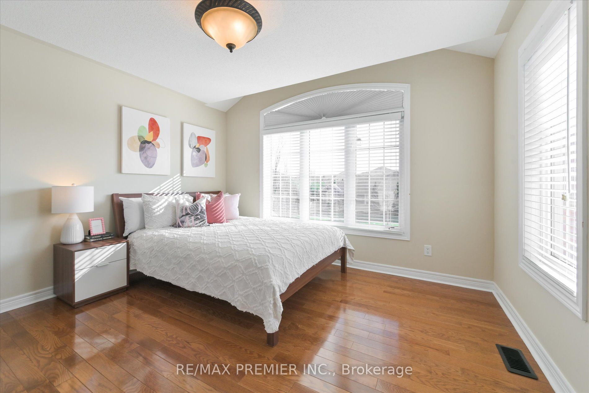 266 Rivermill Crescent