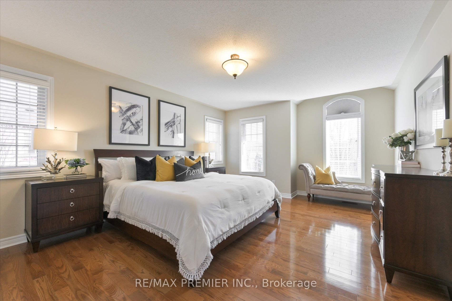 266 Rivermill Crescent