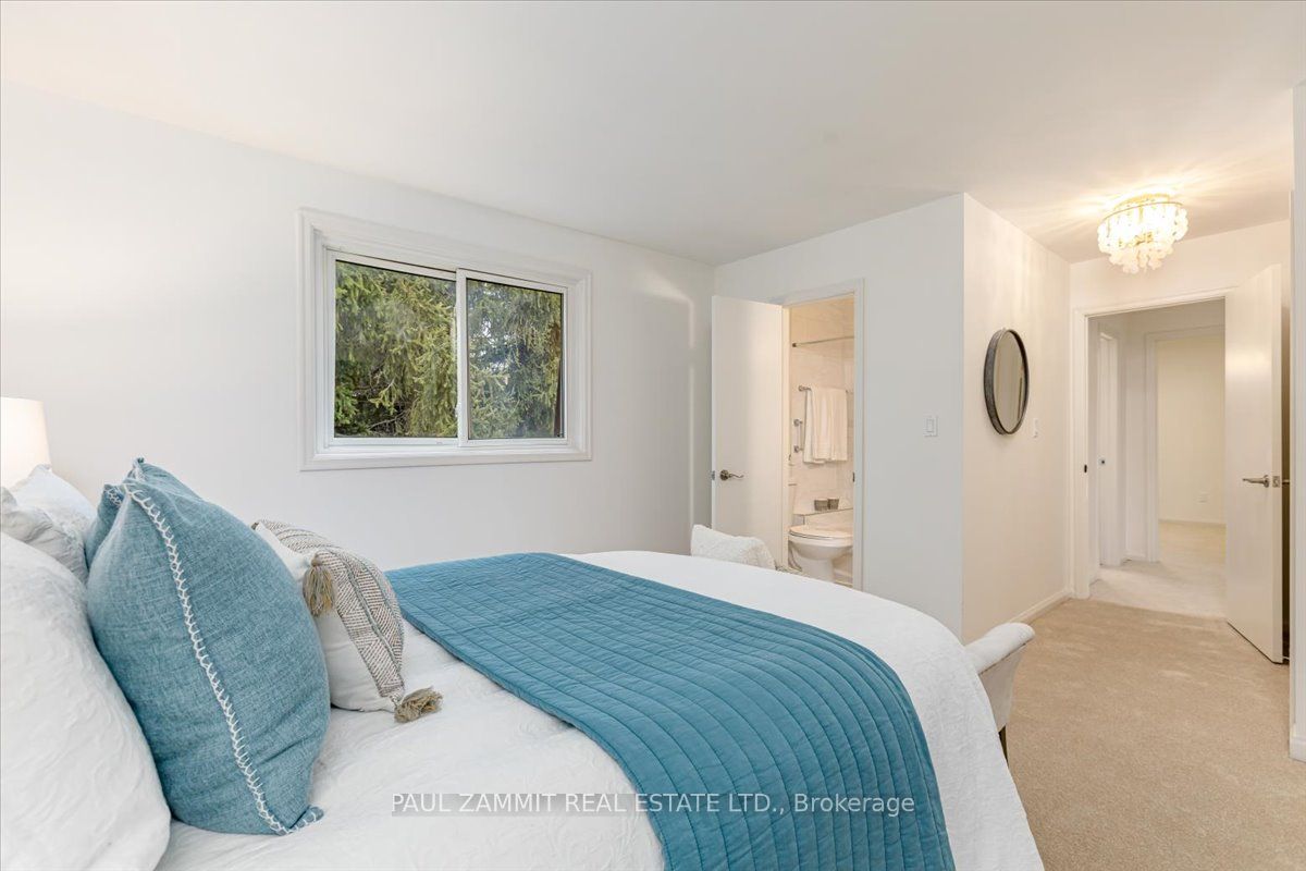 16 Pine Knoll Gate