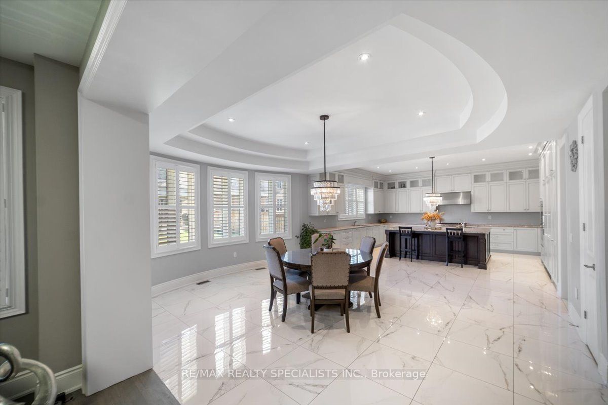71 Nave St