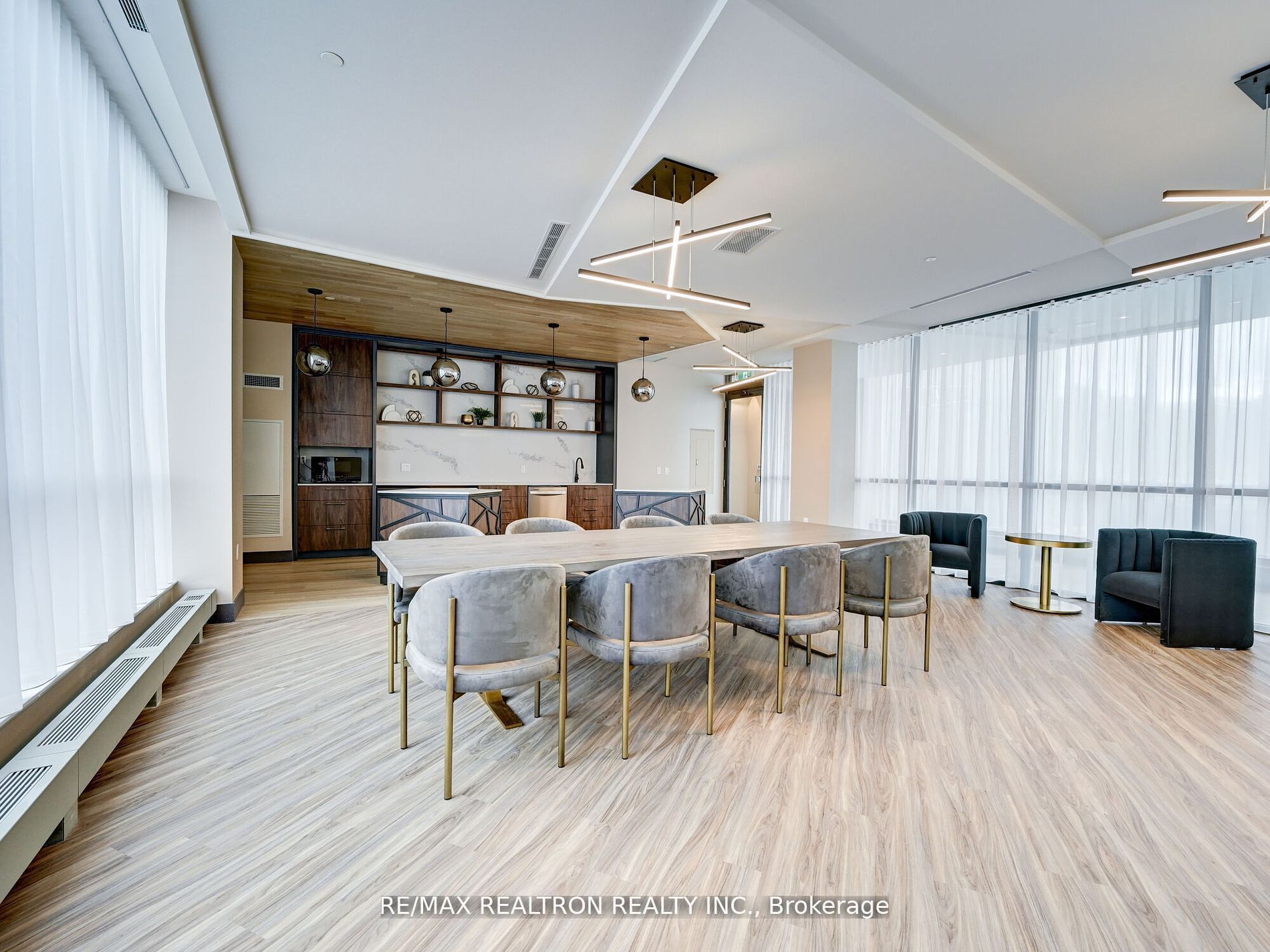 415 Sea Ray Ave, #327