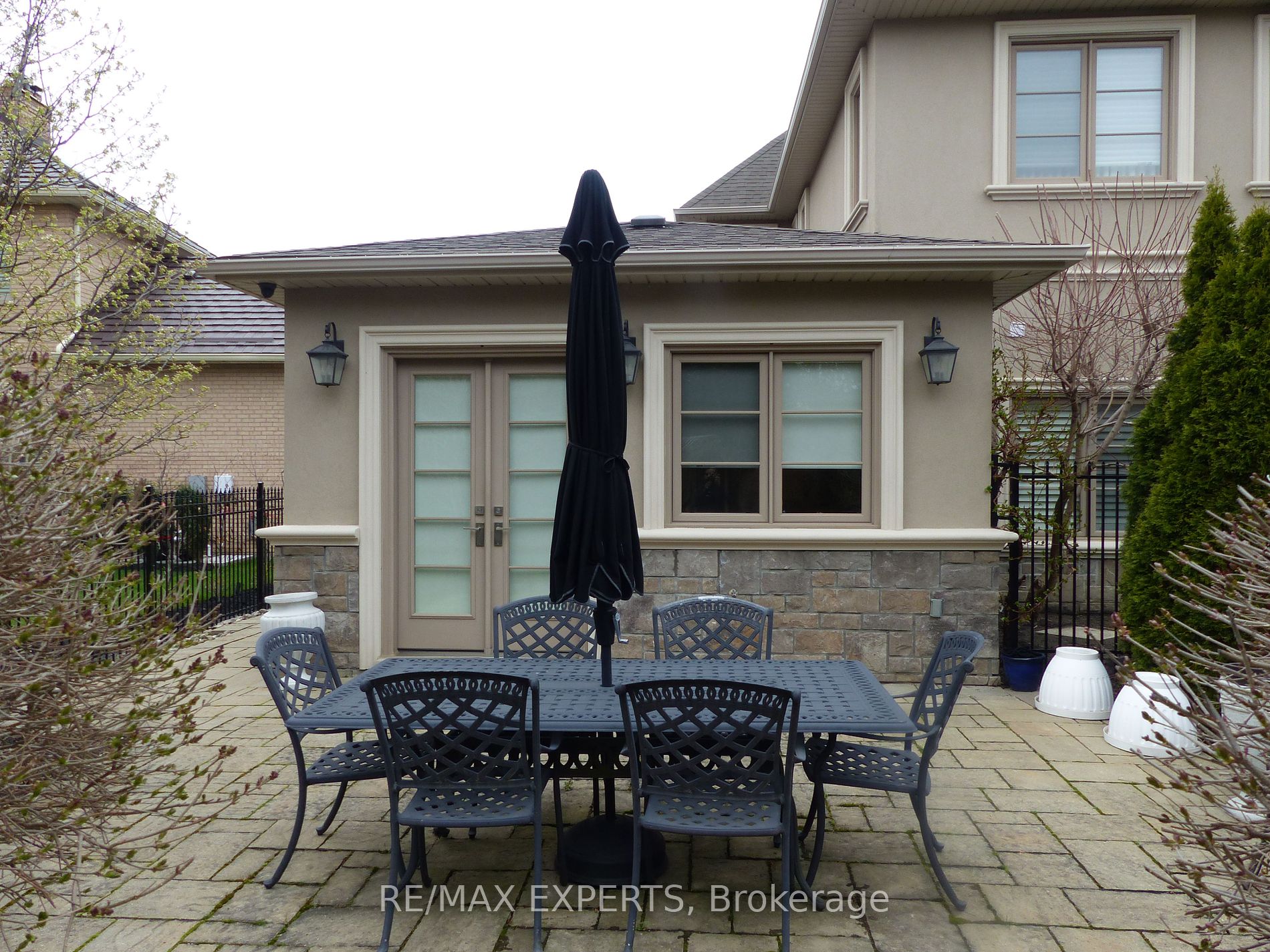 3 Curran Crt, #In-Law