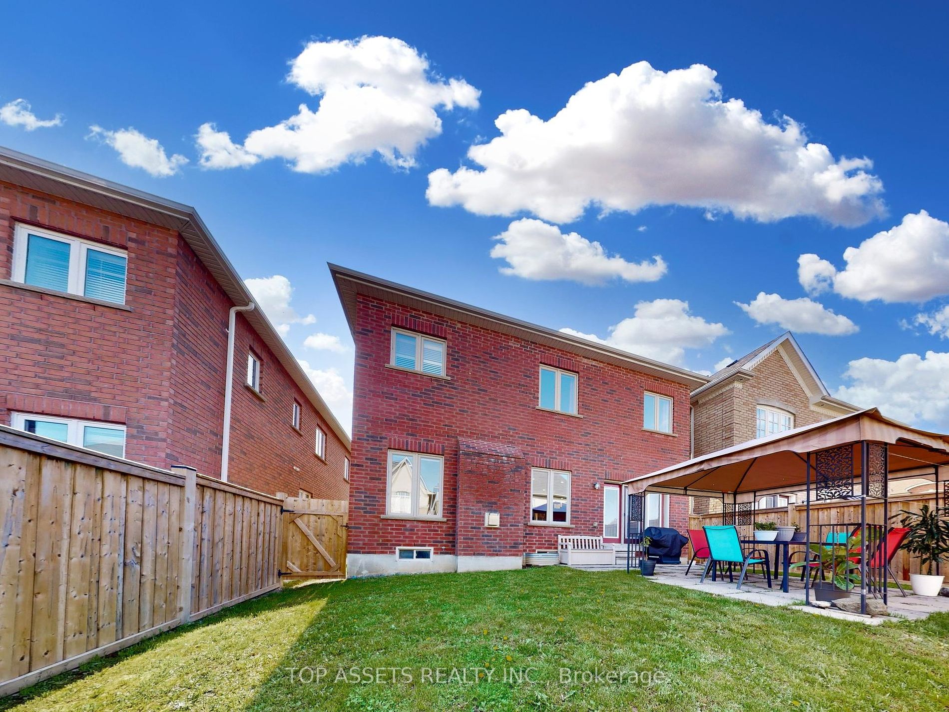 97 Meadowsweet Lane