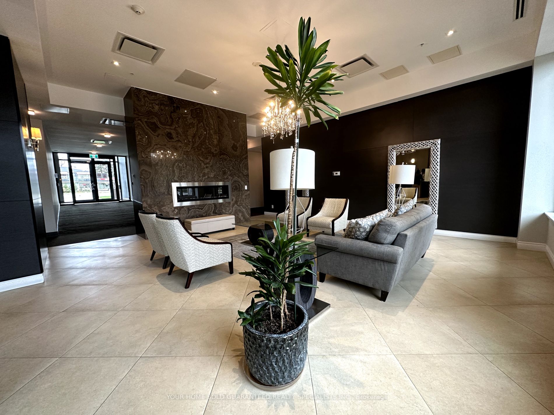 11611 Yonge Street, #311
