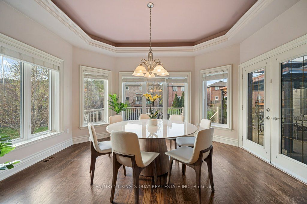22 Garden Ave