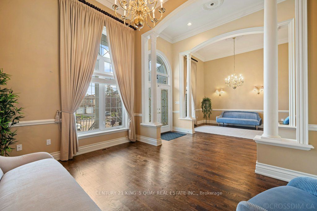 22 Garden Ave