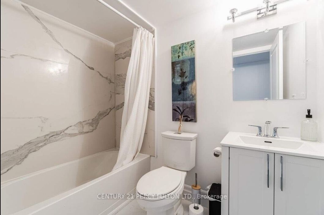 2 Dunsheath Way #109