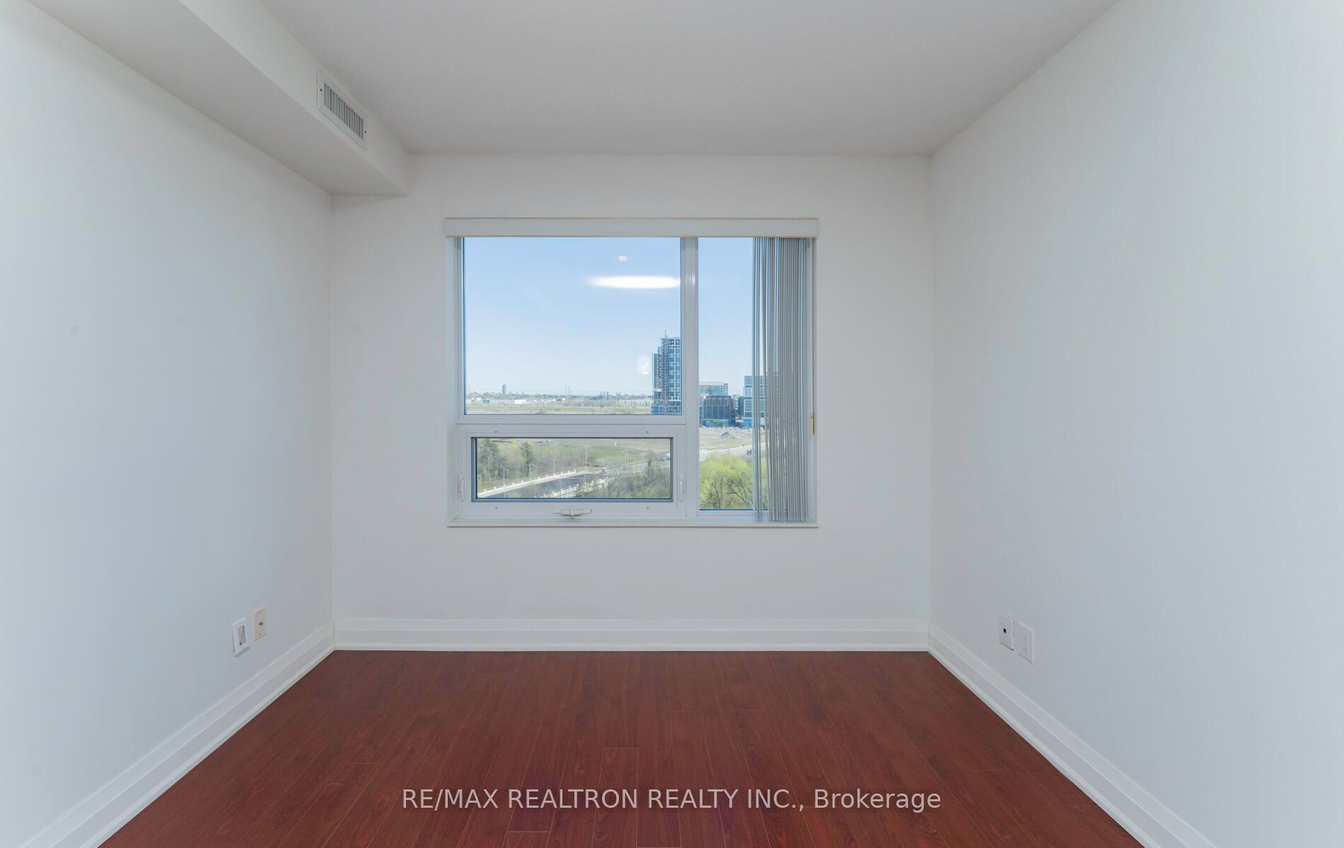1 Uptown Drive, #1603