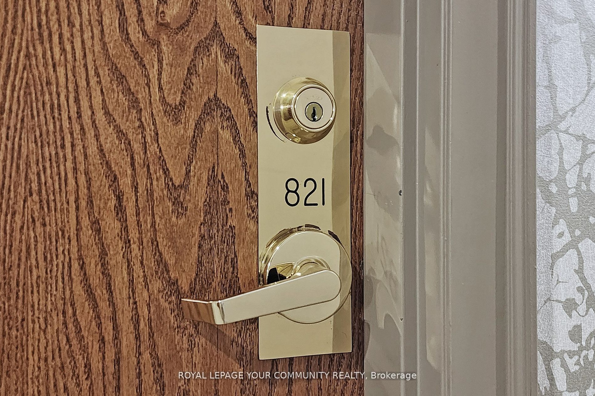 2 Maison Parc Crt, #821