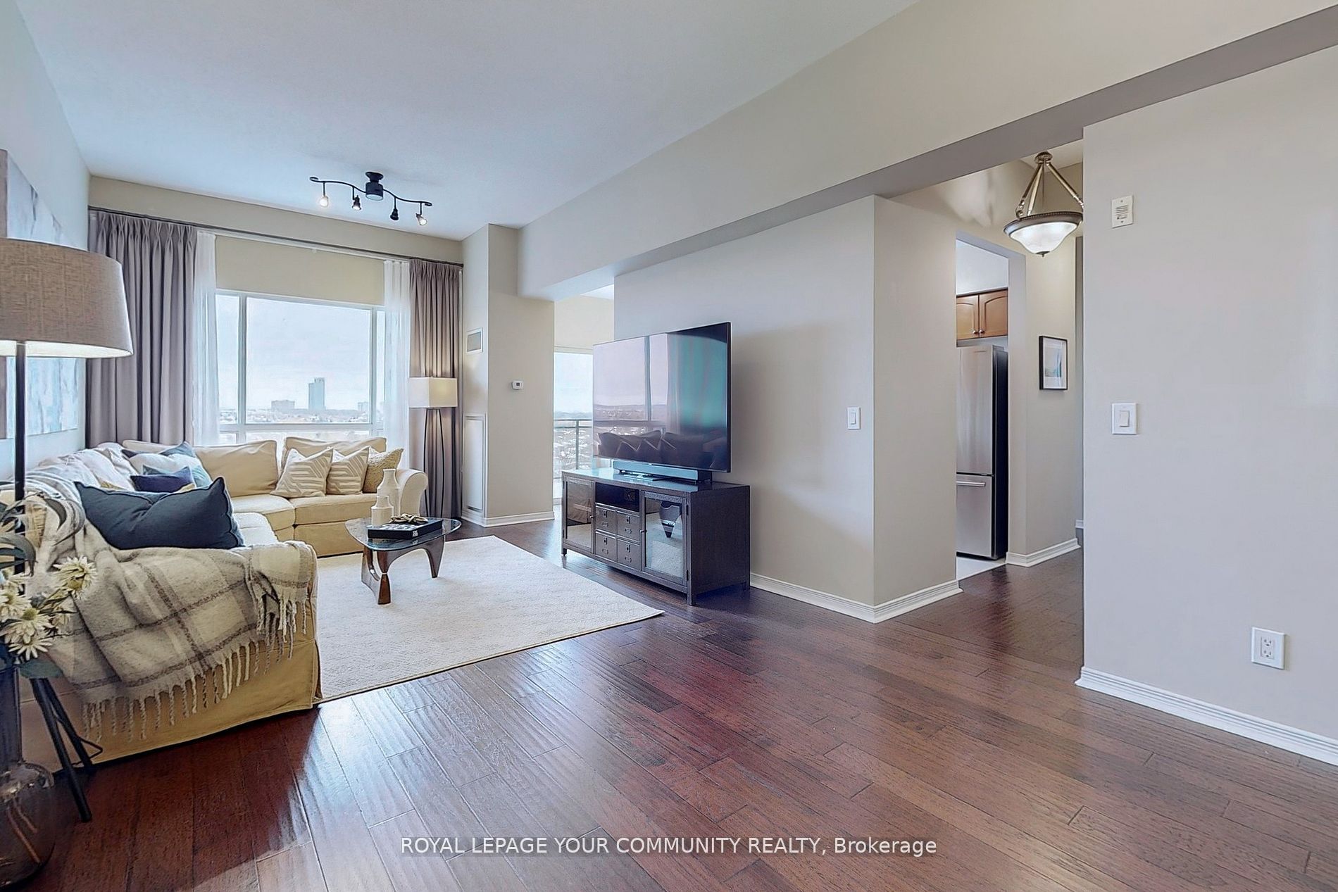 2 Maison Parc Crt, #821