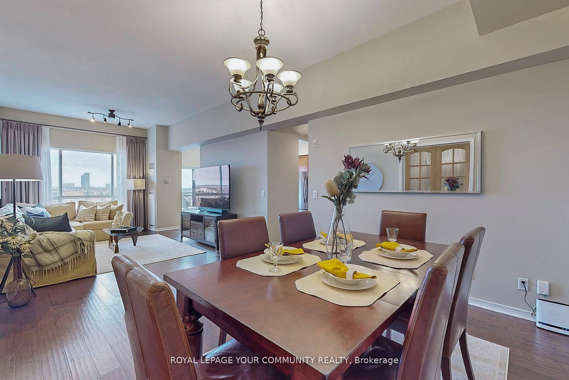2 Maison Parc Crt, #821