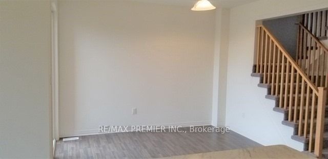 27 Casserley Cres