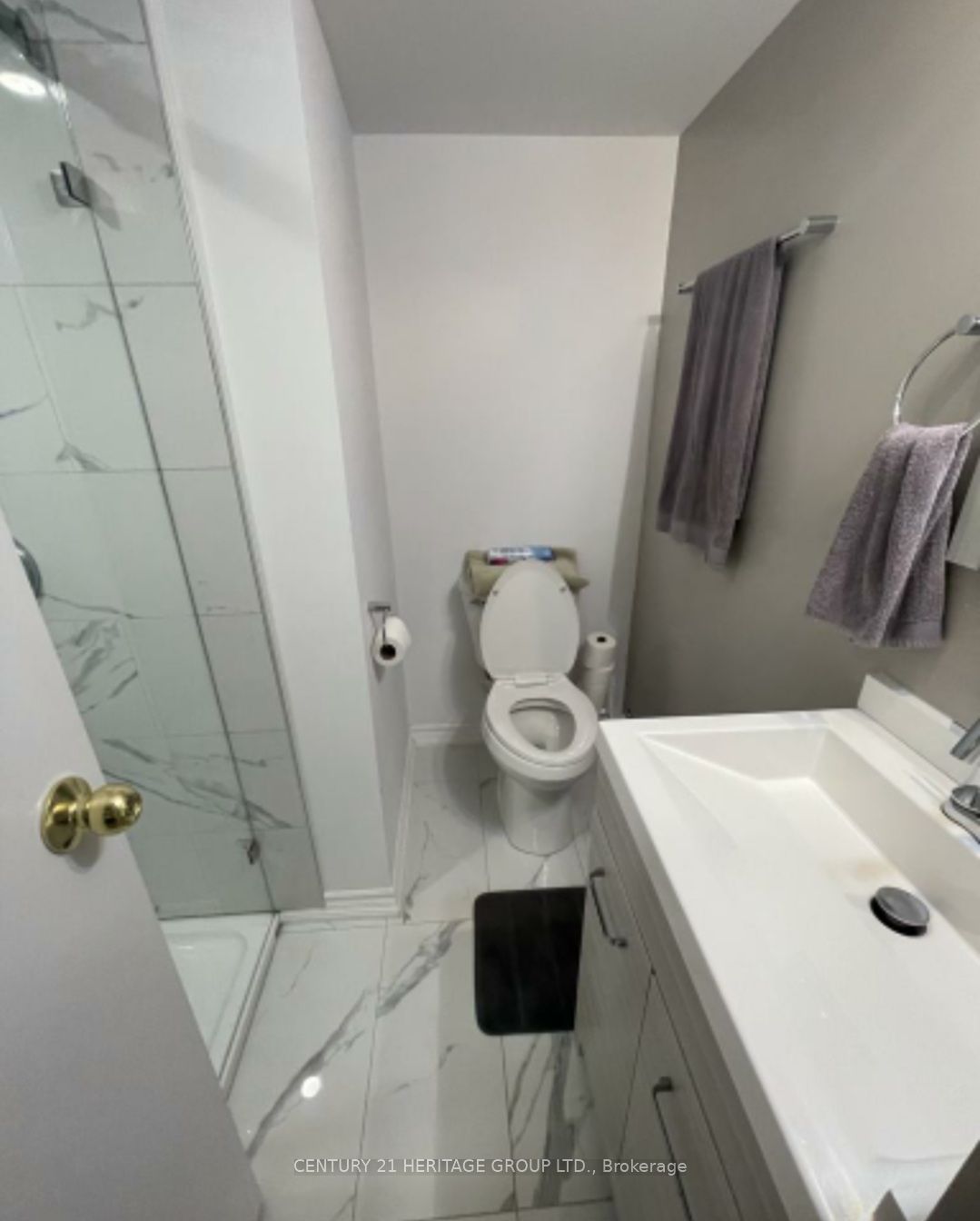 231 Blue Grass Boulevard