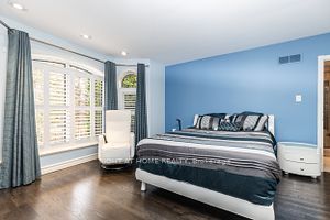 38 Sugarbush Court