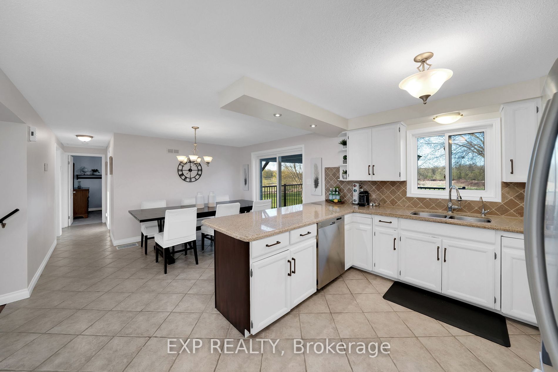 17435 8th Concession Road