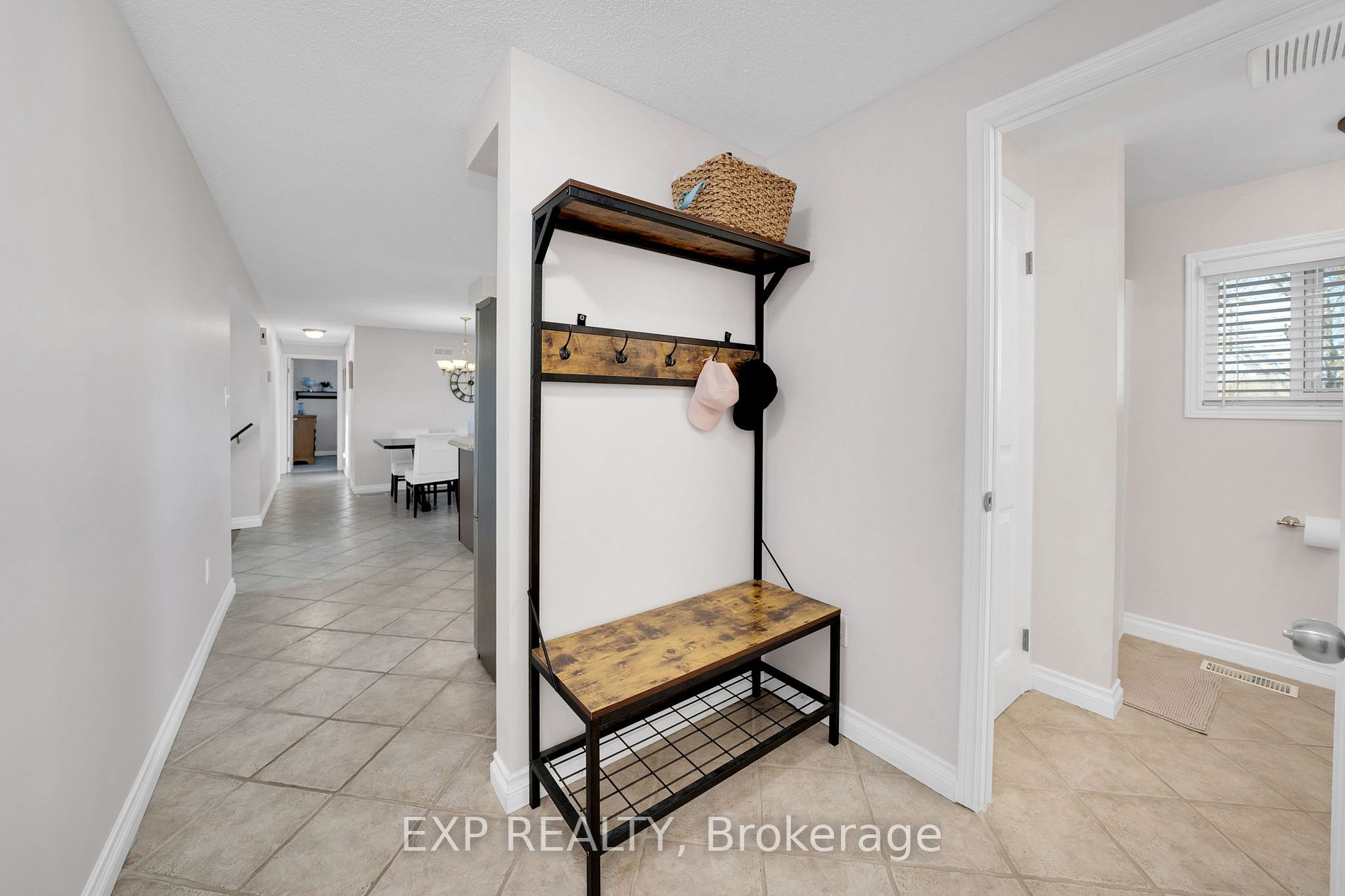 17435 8th Concession Road
