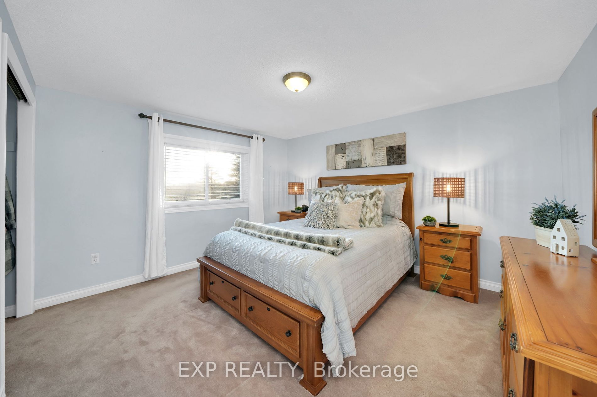 17435 8th Concession Road