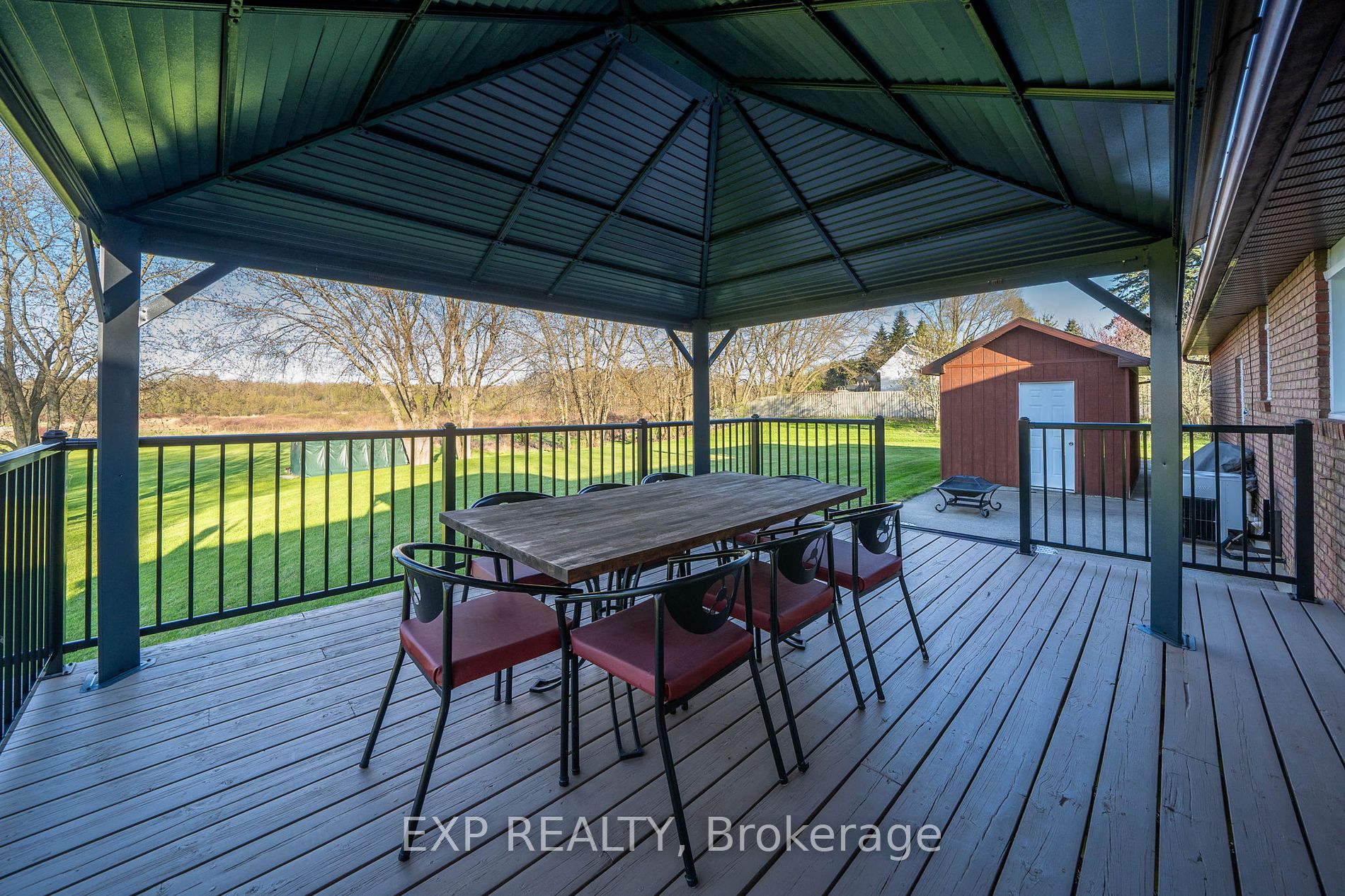 17435 8th Concession Road