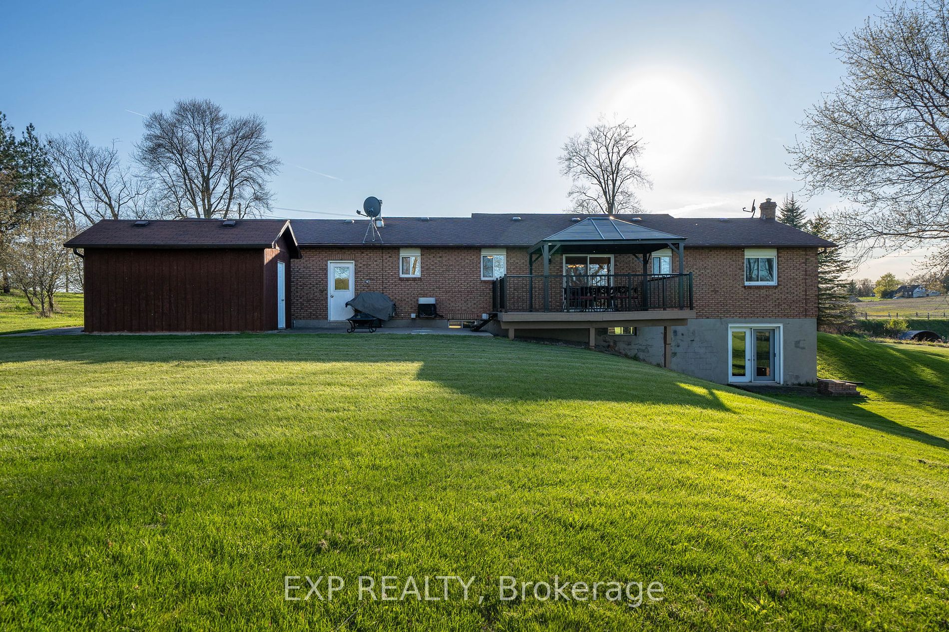 17435 8th Concession Road
