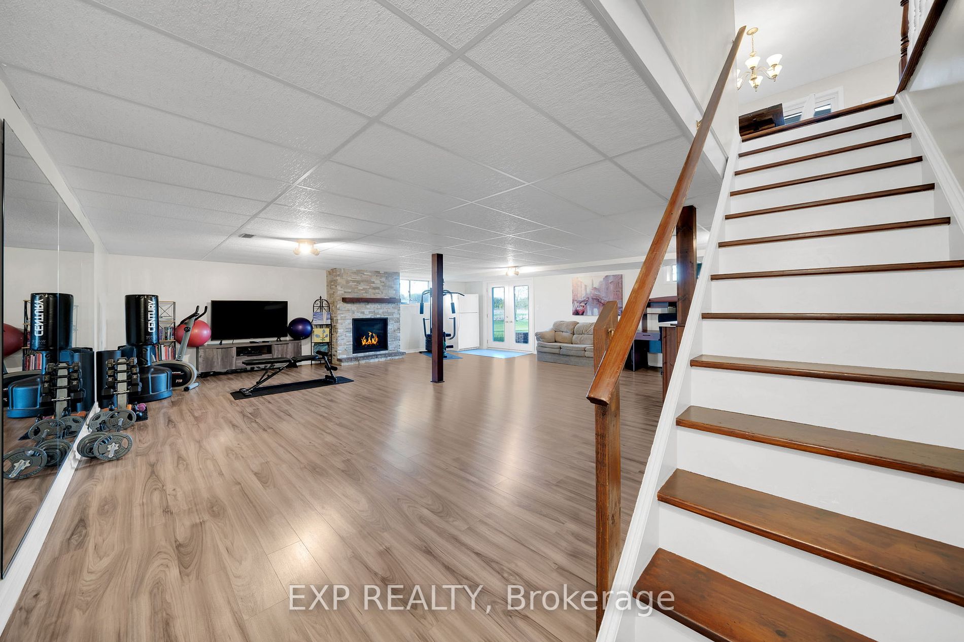 17435 8th Concession Road