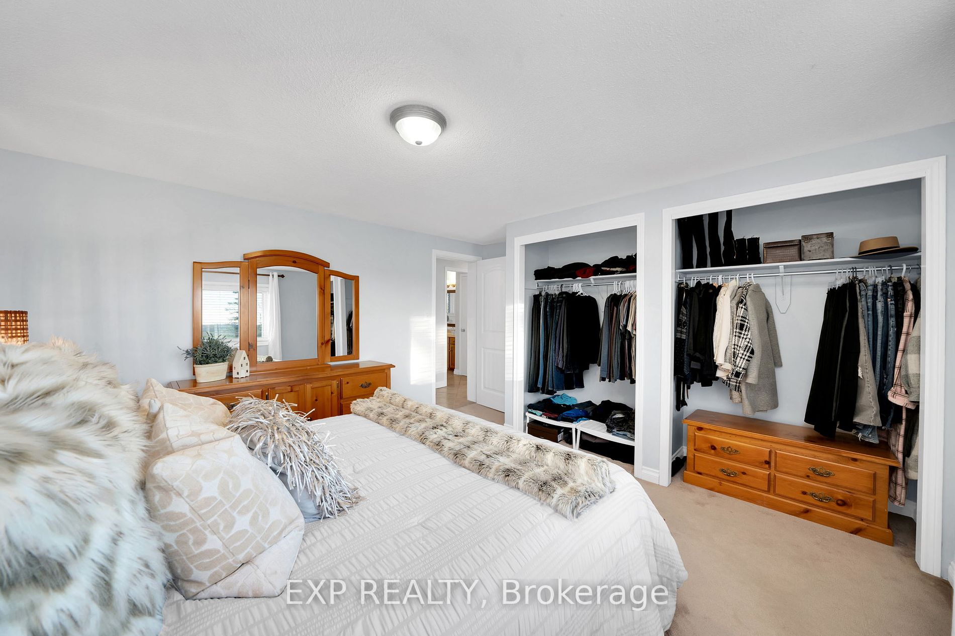 17435 8th Concession Road