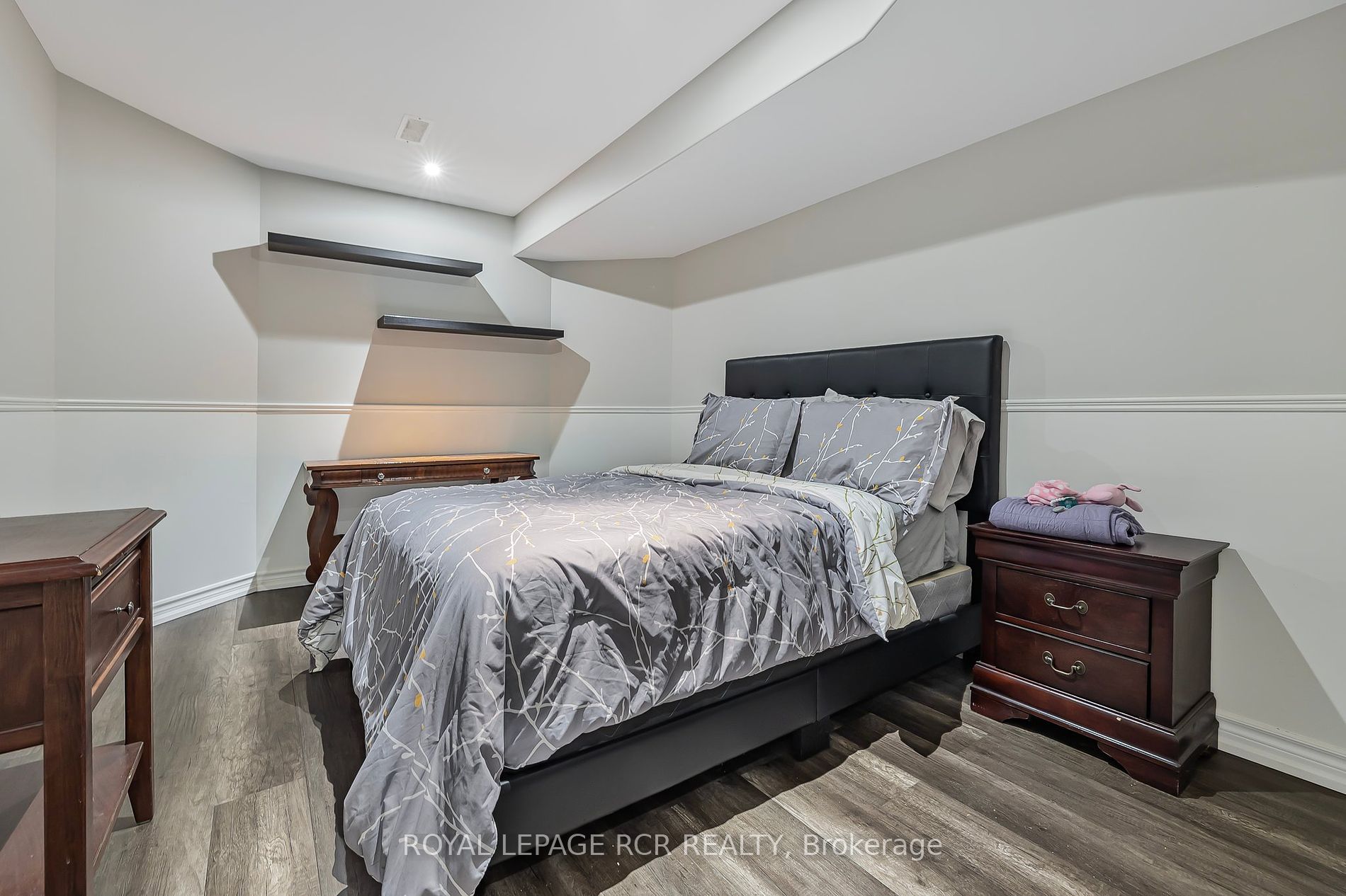 74 Kidd Crescent