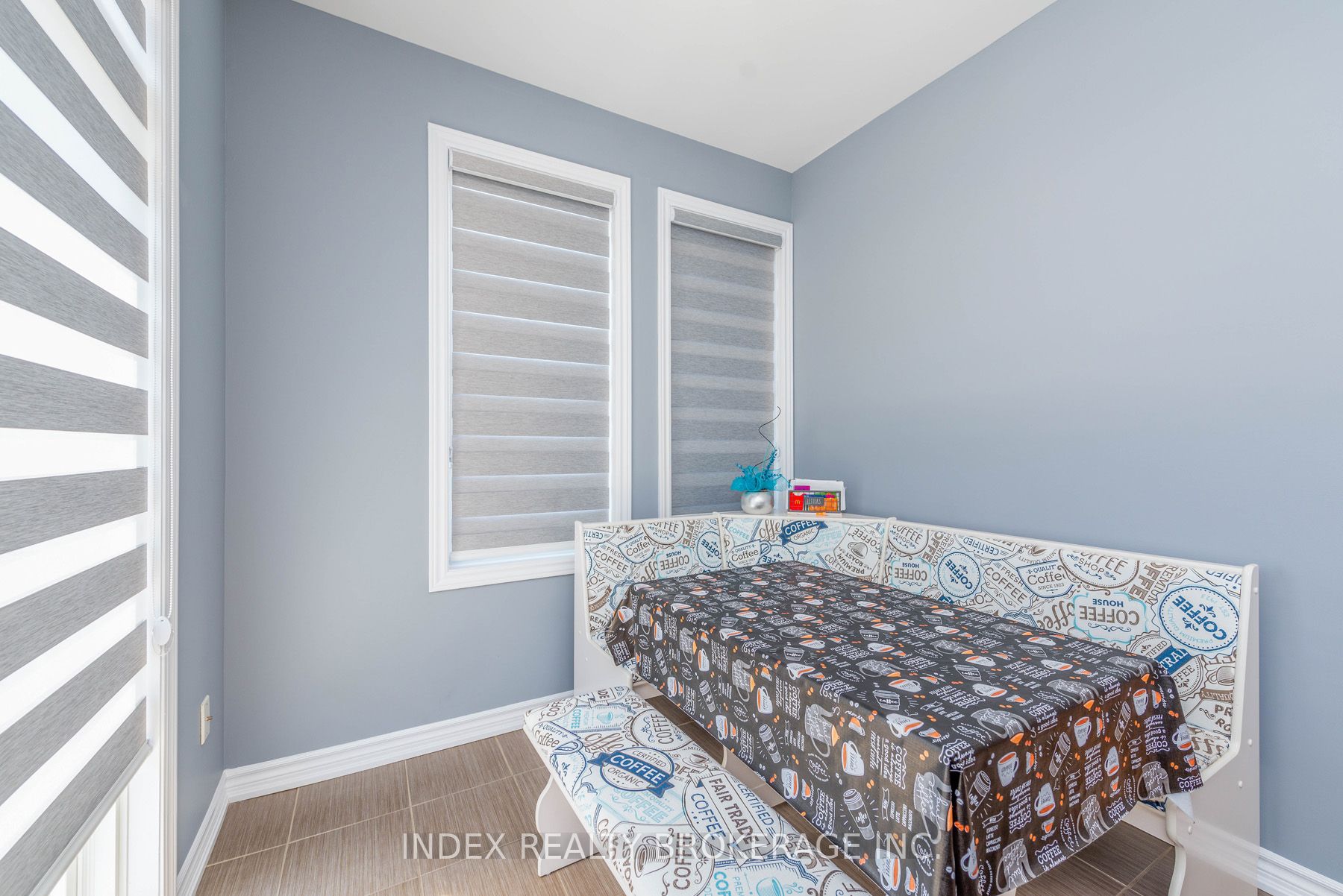 10 Porter Avenue, #26