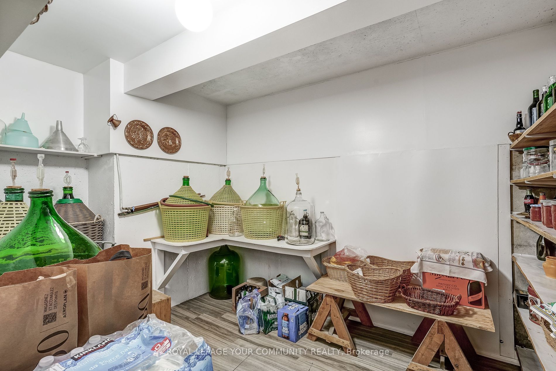 1 Tannery Court
