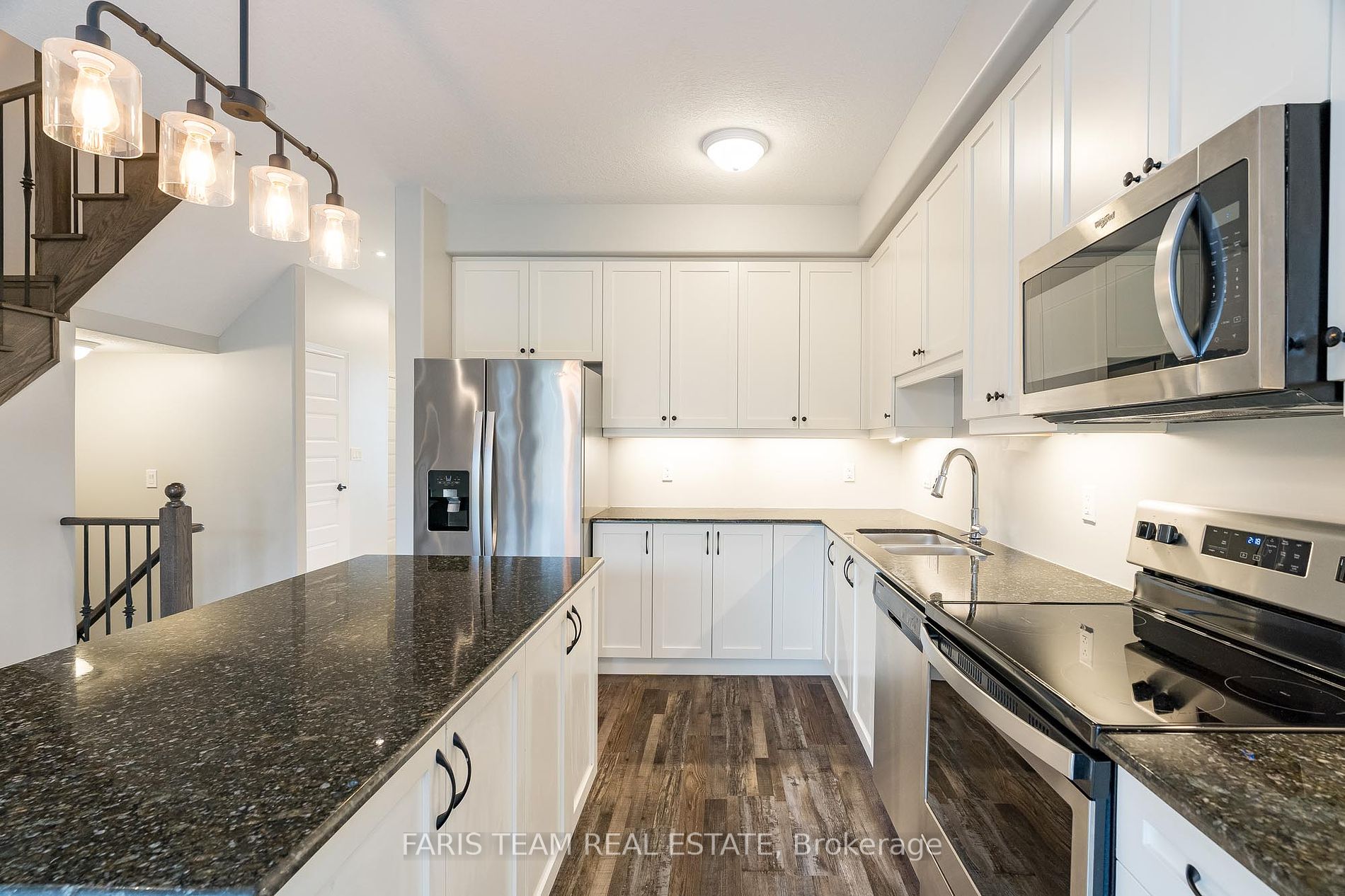 26 Morris Dr