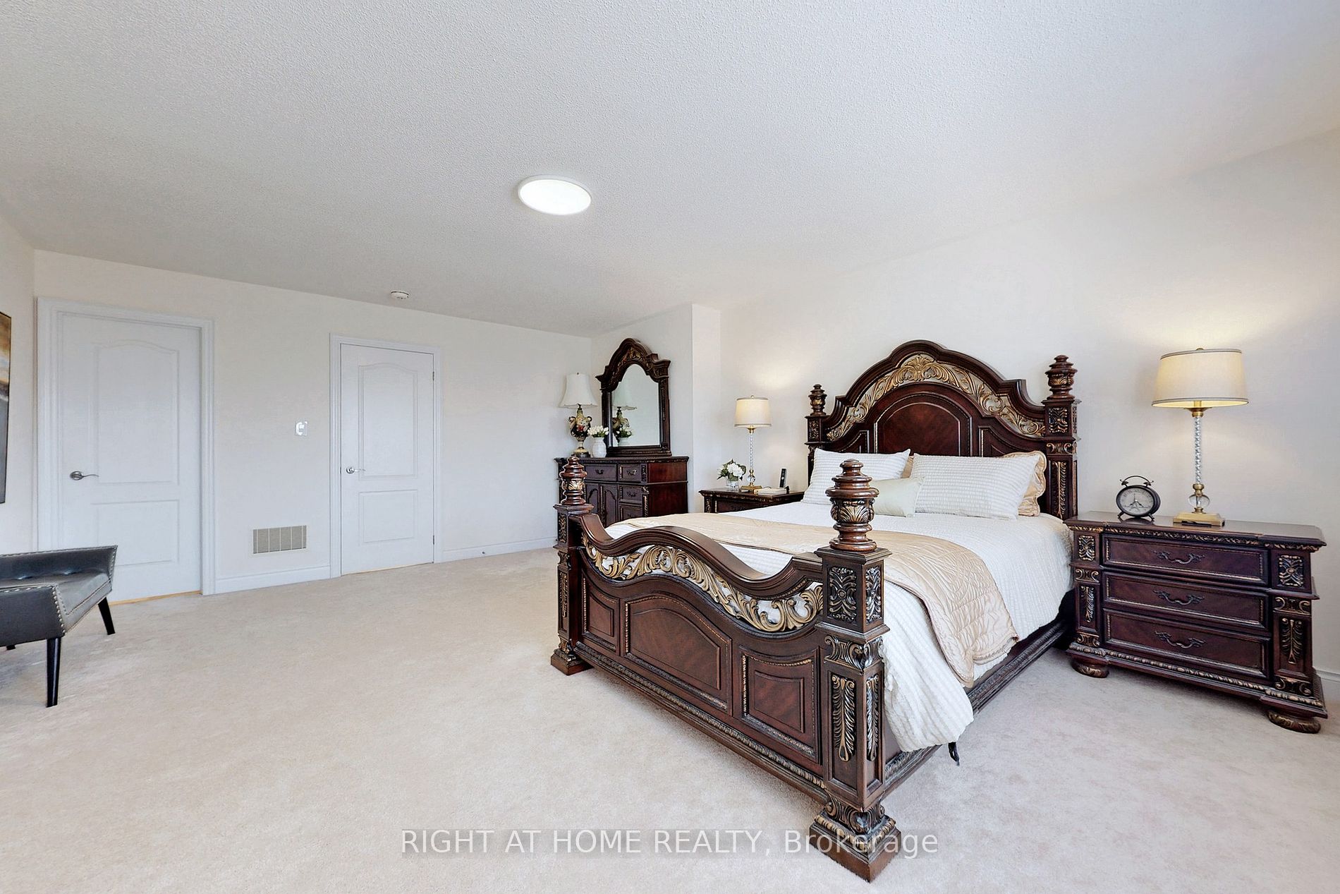 128 Milby Cres
