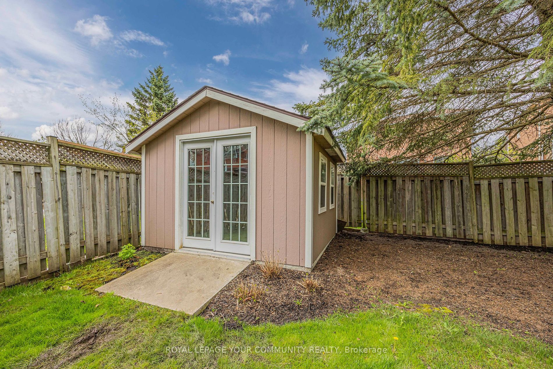 80 Spence Dr