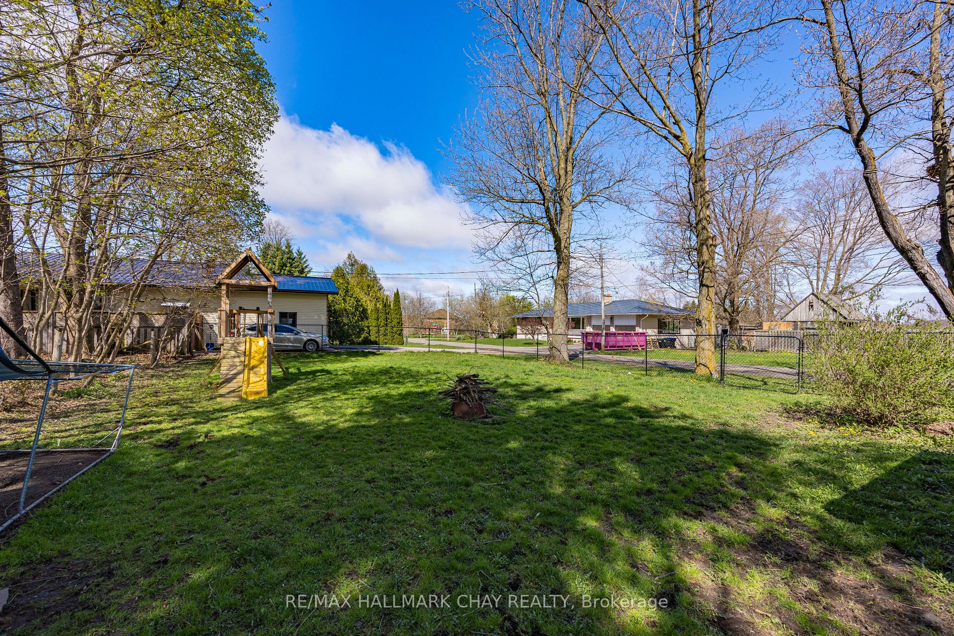 7 Stoddart St