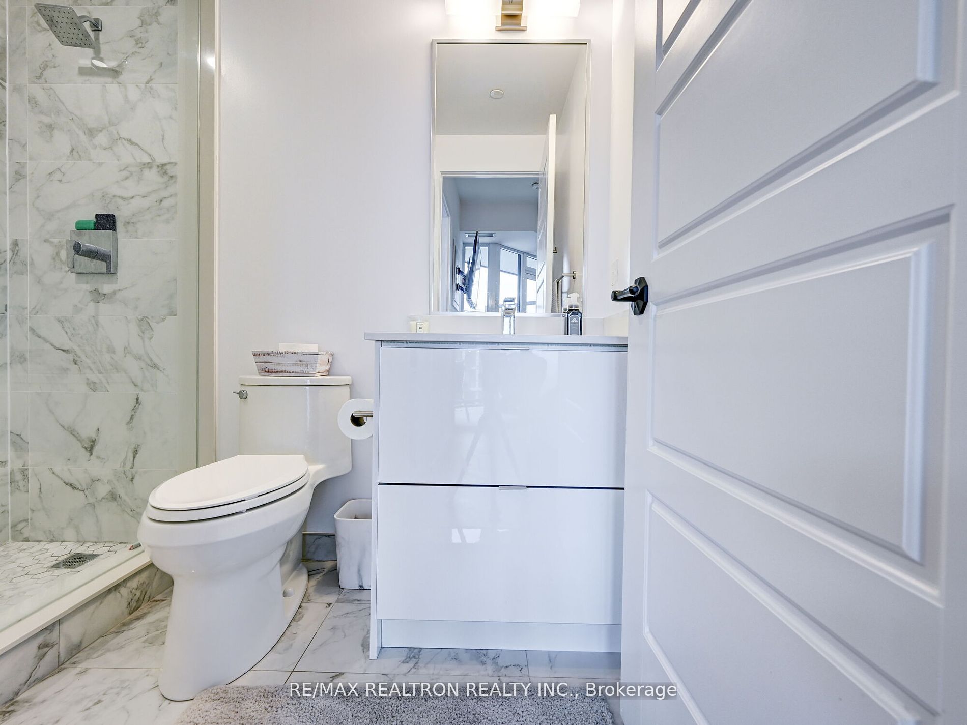 415 Sea Ray Ave, #327