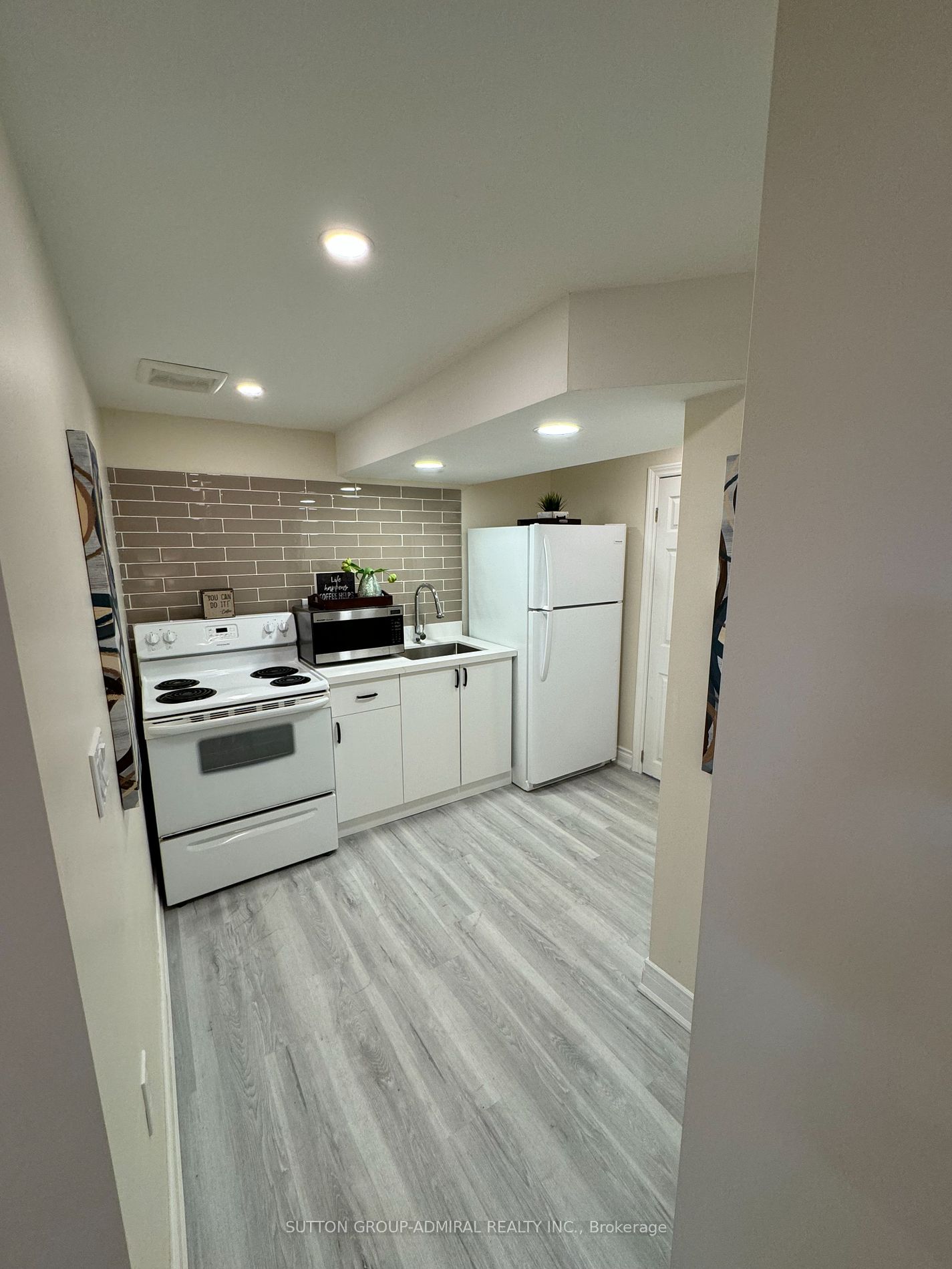 248 Crossland Gate #Room 2