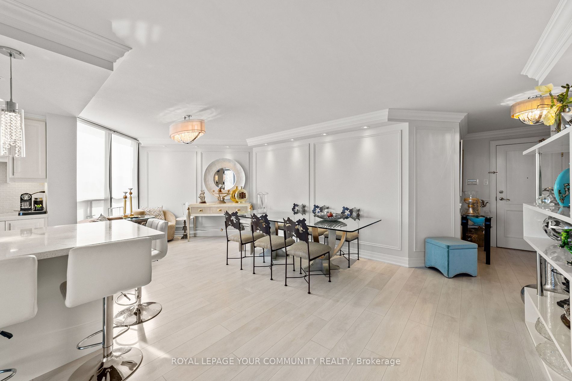 7420 Bathurst Street, #503