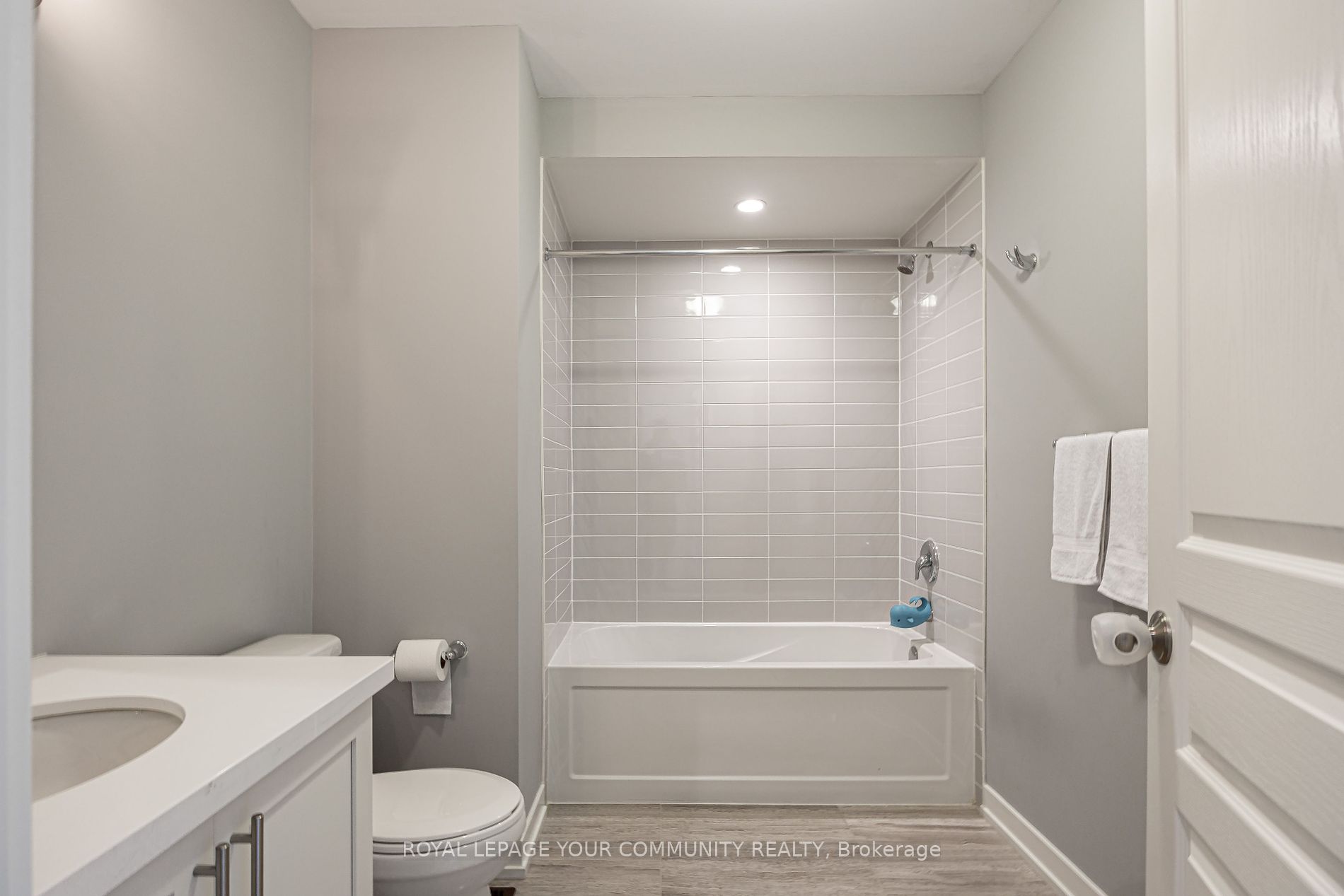 7 Turner Dr
