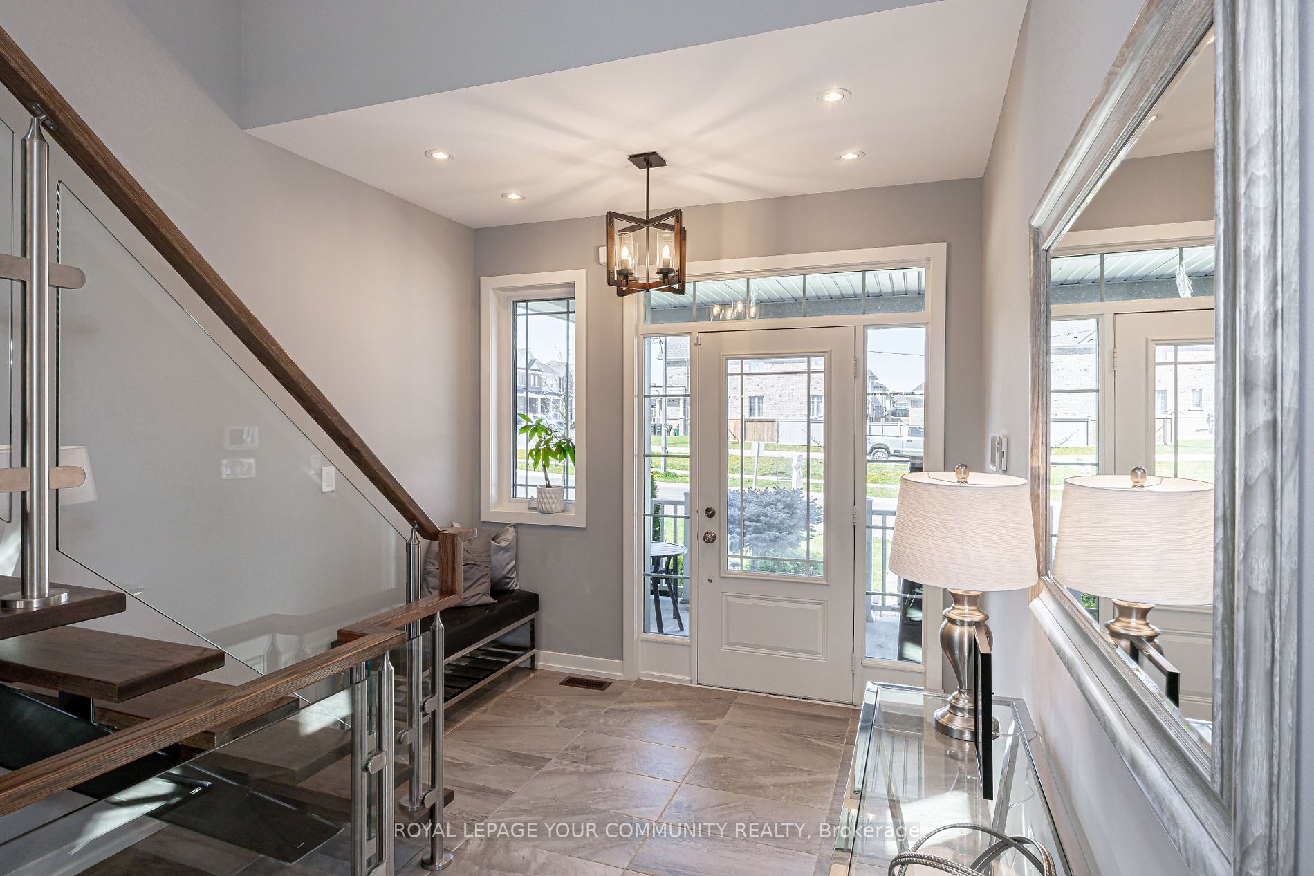 7 Turner Dr