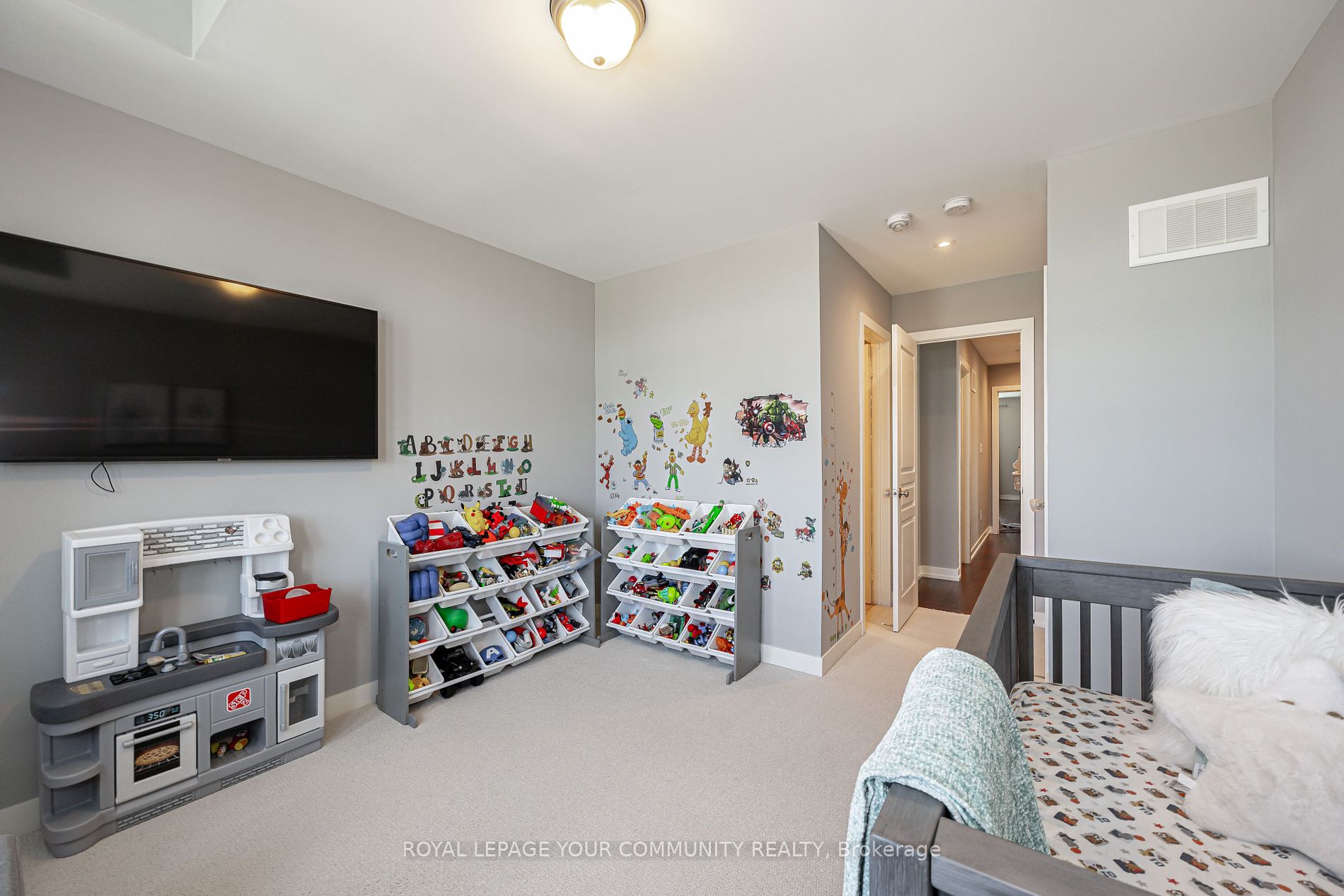 7 Turner Dr