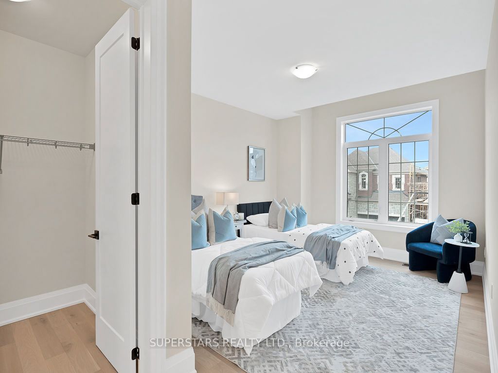 17 Cinquefoil Street